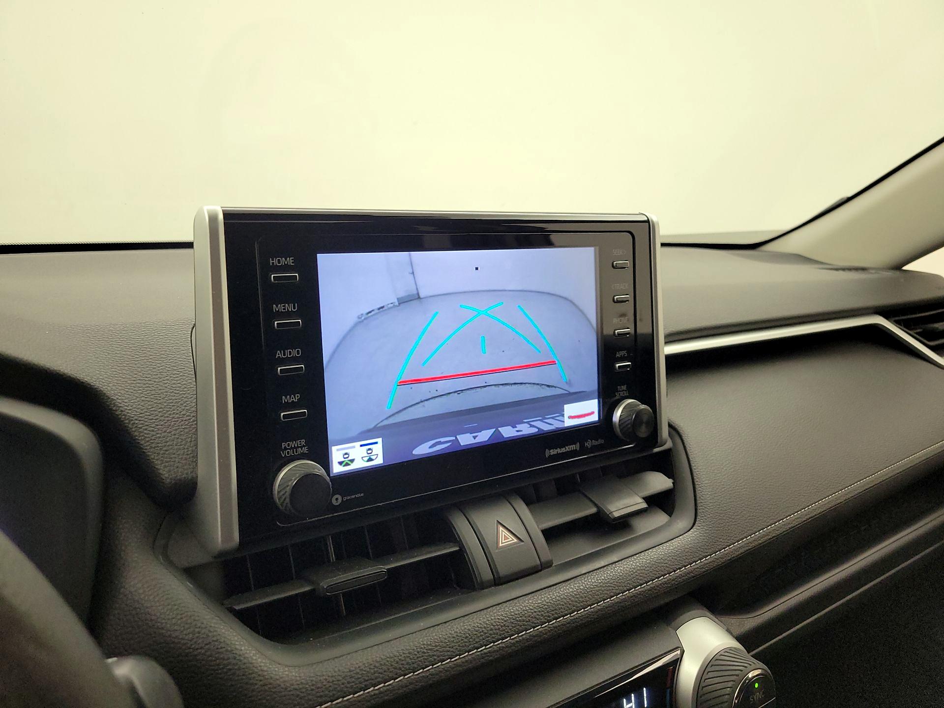 Thumbnail: 2019 Toyota RAV4 - 14