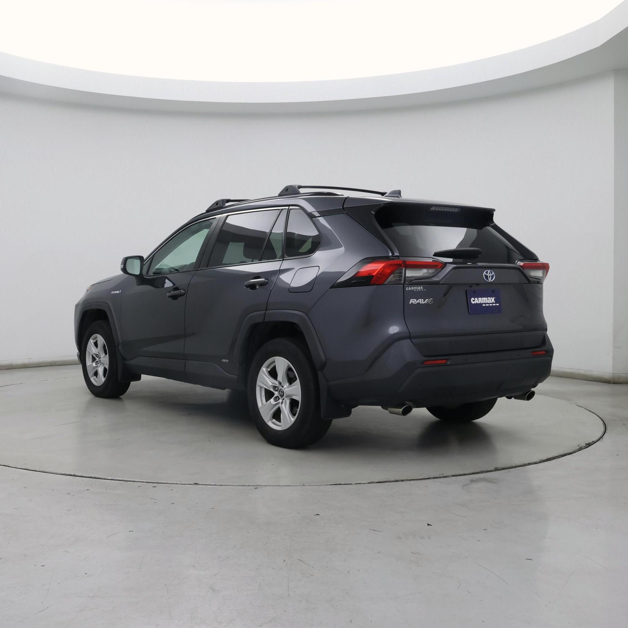 Thumbnail: 2019 Toyota RAV4 - 2