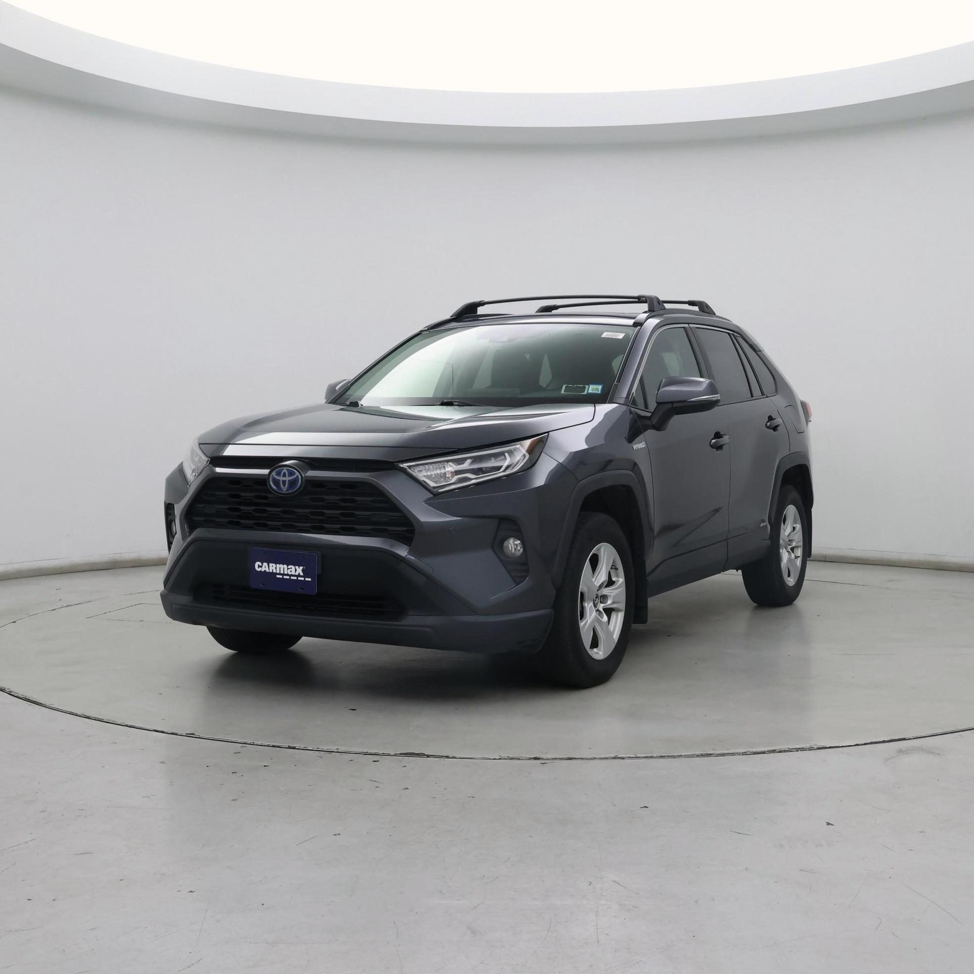 Thumbnail: 2019 Toyota RAV4 - 4
