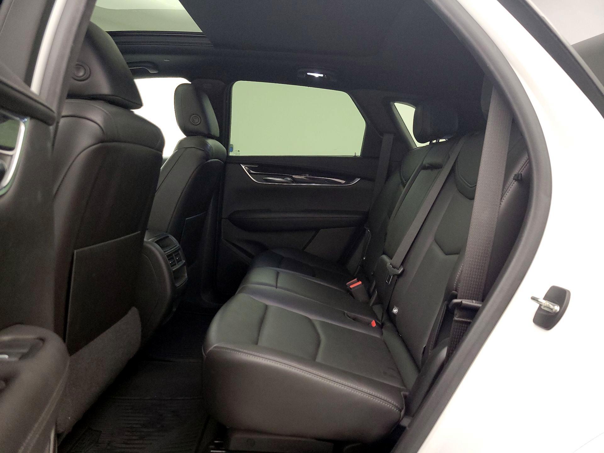 Thumbnail: 2022 Cadillac XT5 - 20