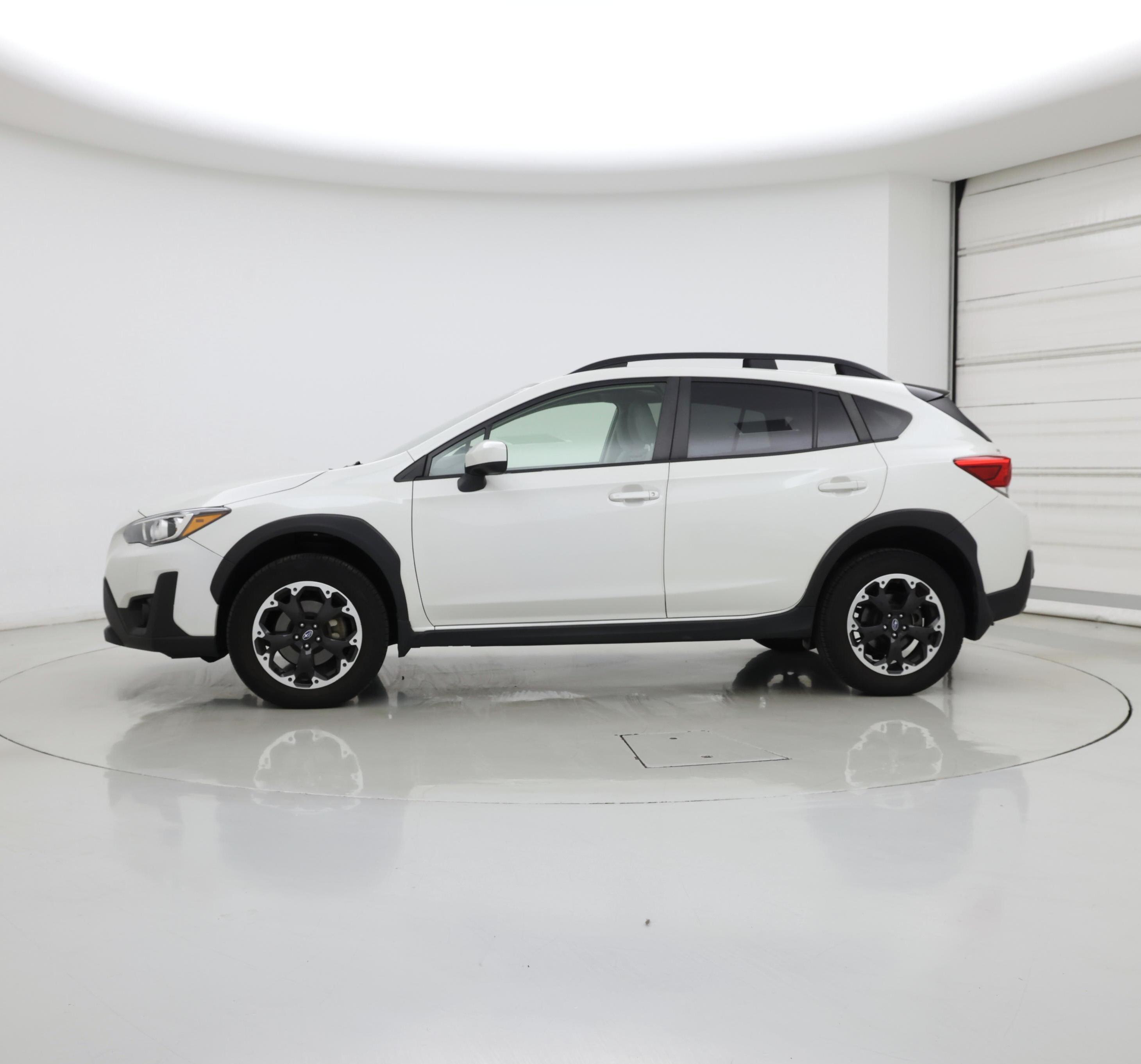 Thumbnail: 2022 Subaru Crosstrek - 3