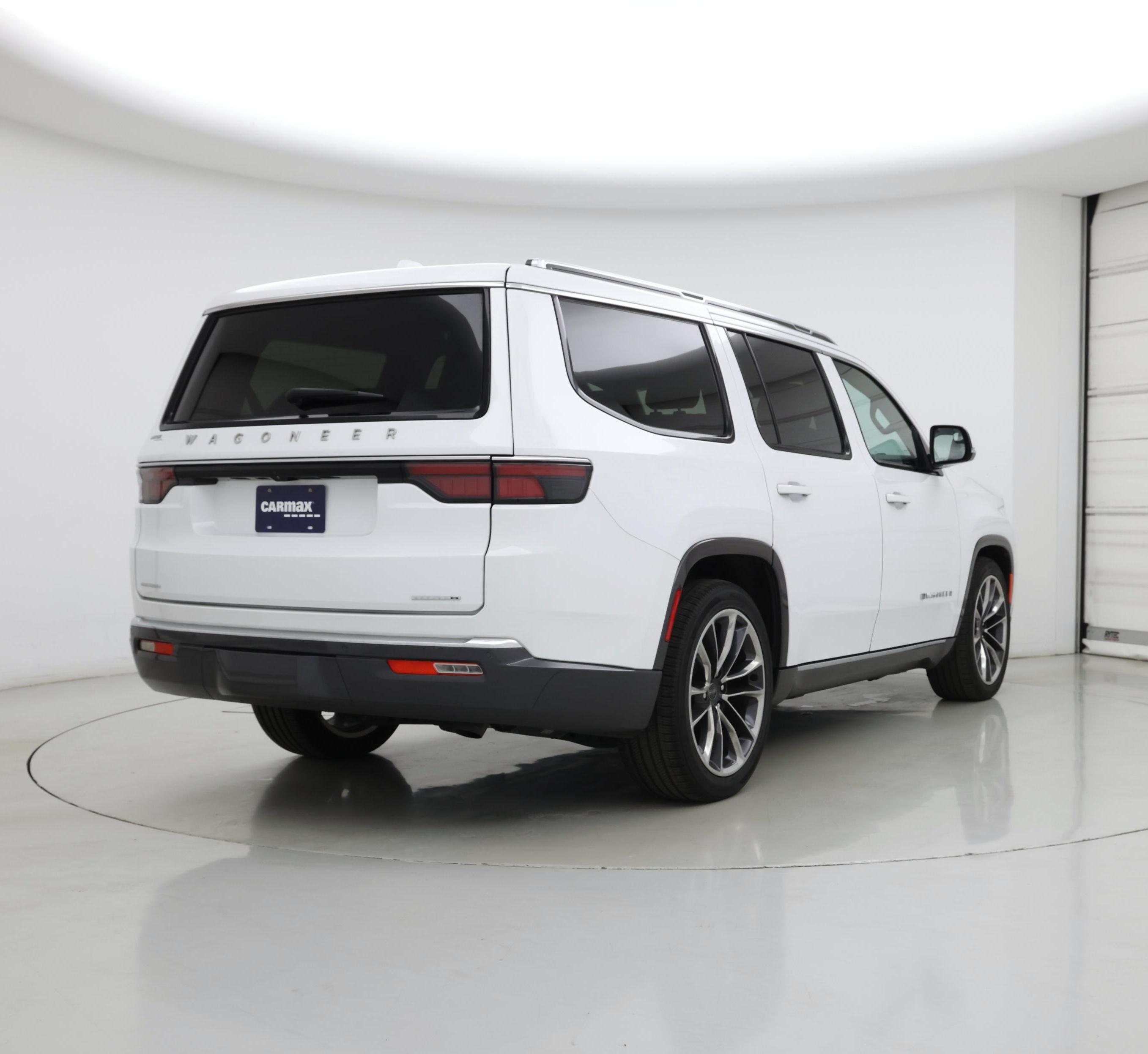 Thumbnail: 2022 Jeep Wagoneer - 8