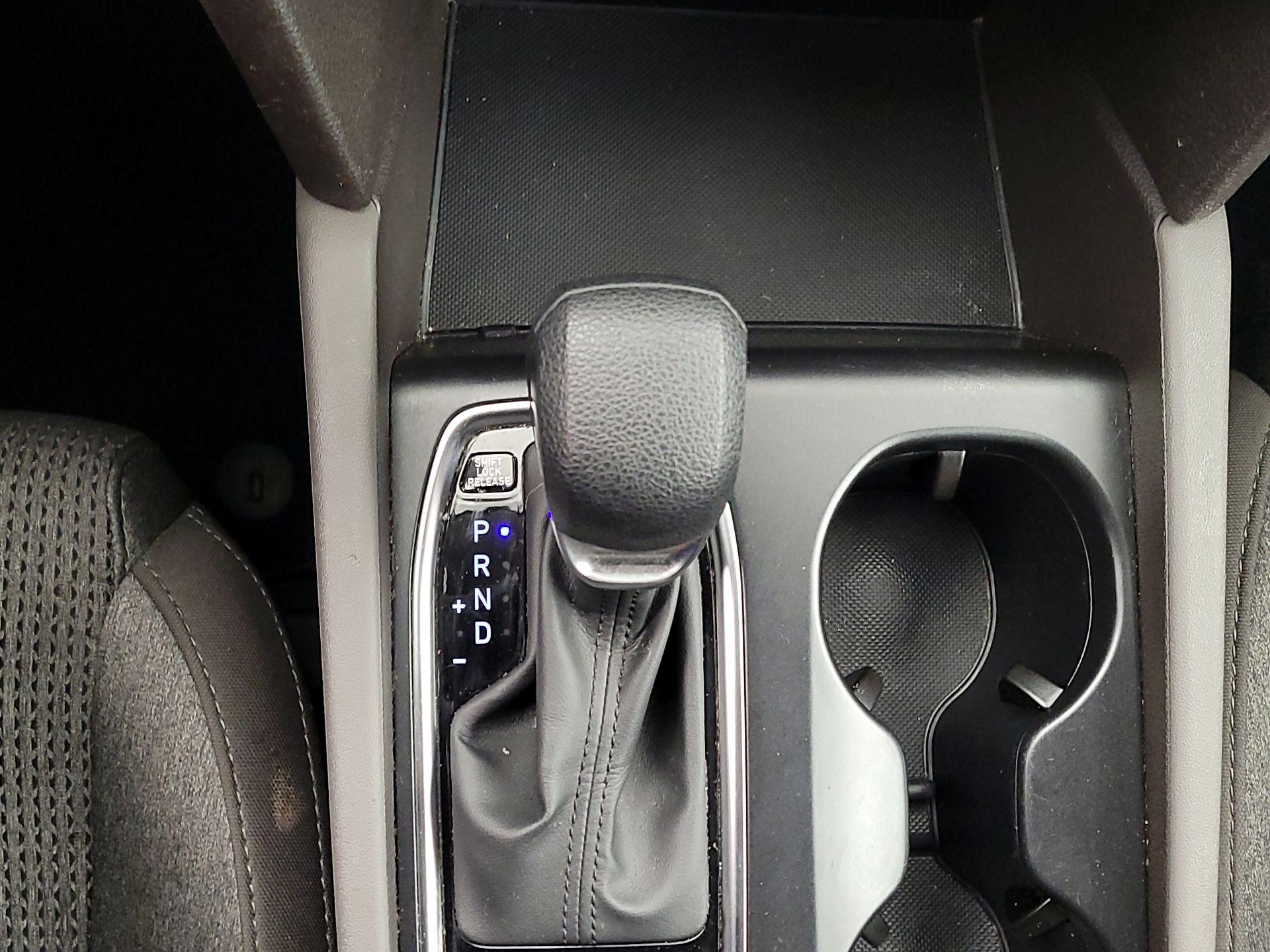 Thumbnail: 2020 Hyundai Santa Fe - 17