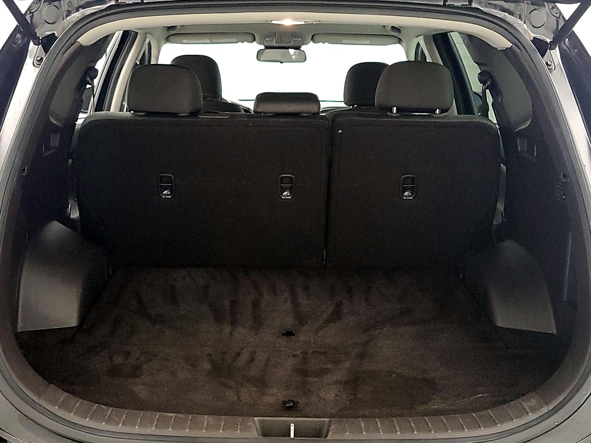 Thumbnail: 2020 Hyundai Santa Fe - 20