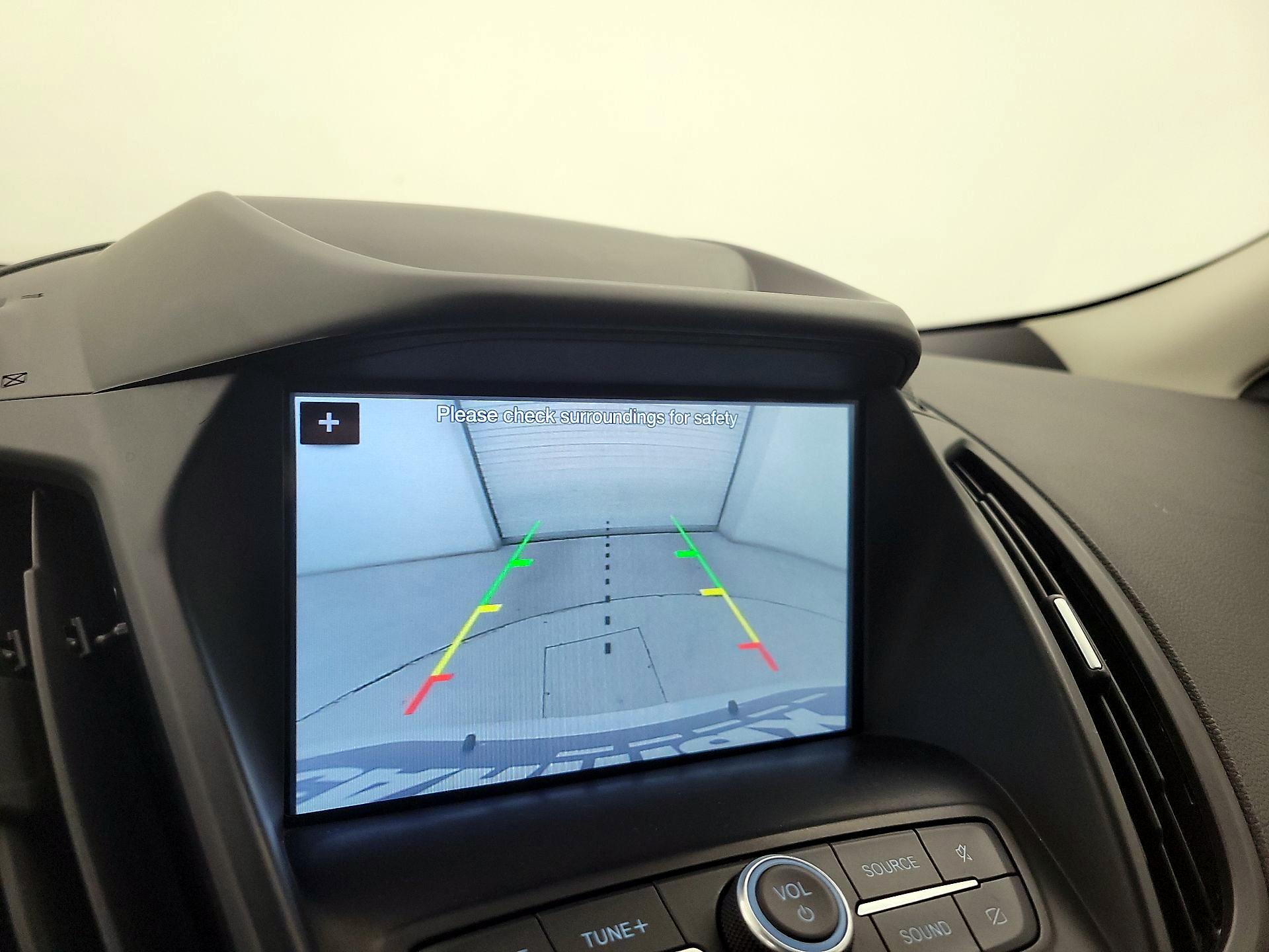 Thumbnail: 2019 Ford Escape - 14