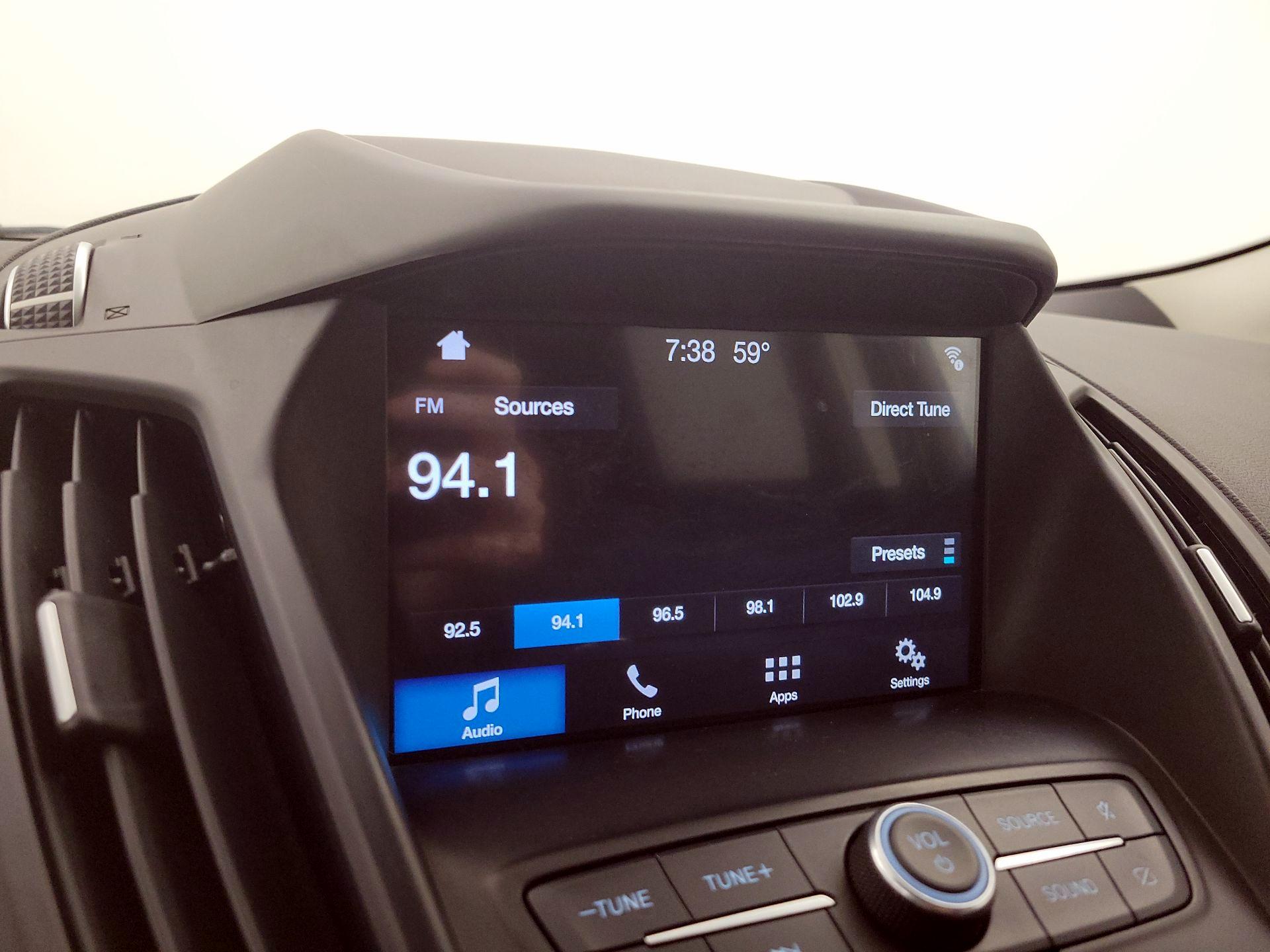 Thumbnail: 2019 Ford Escape - 15