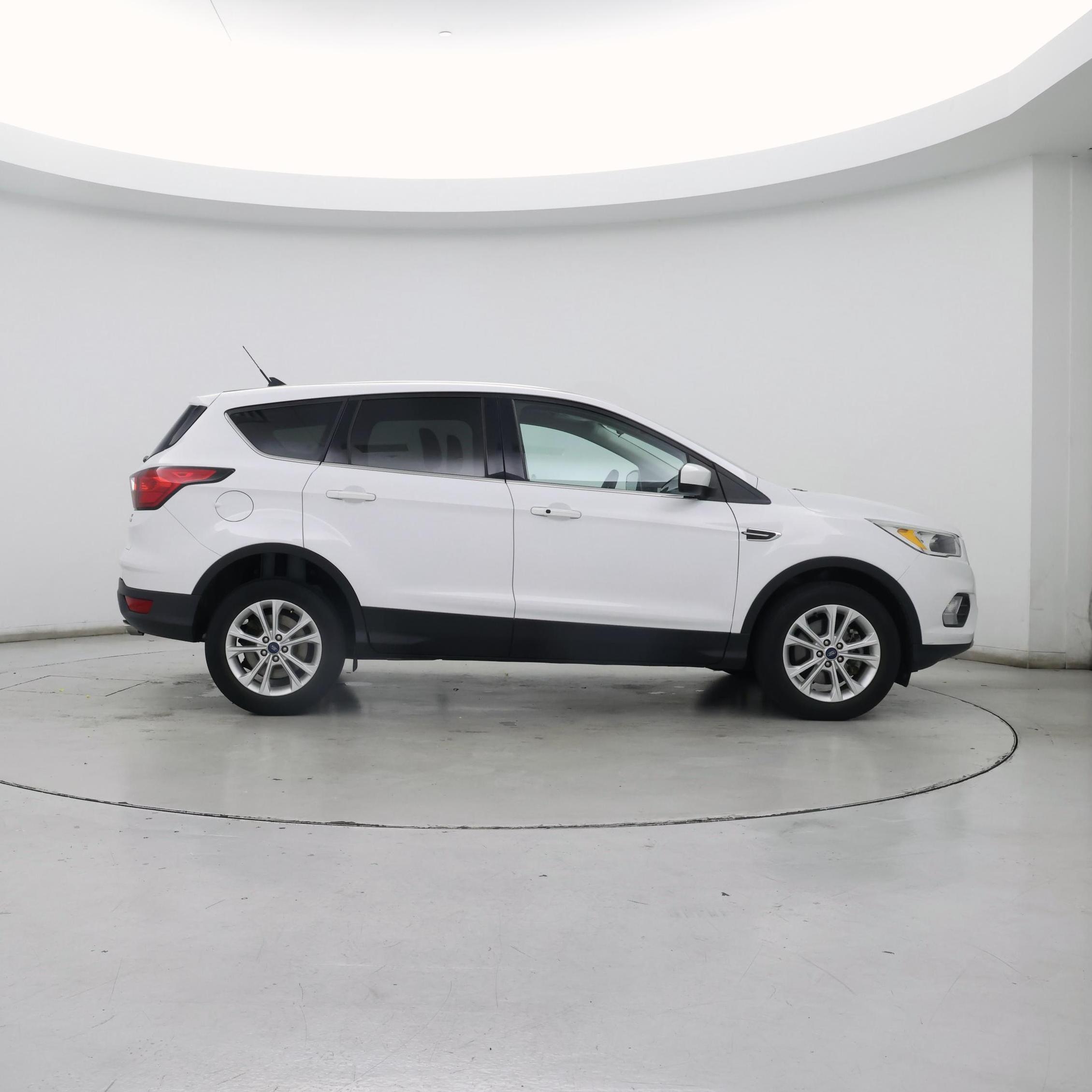 Thumbnail: 2019 Ford Escape - 7