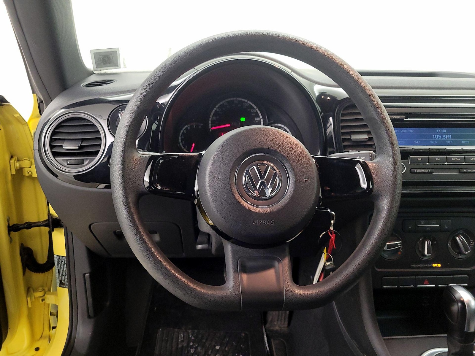2015 Volkswagen Beetle 1.8 - Photo 11