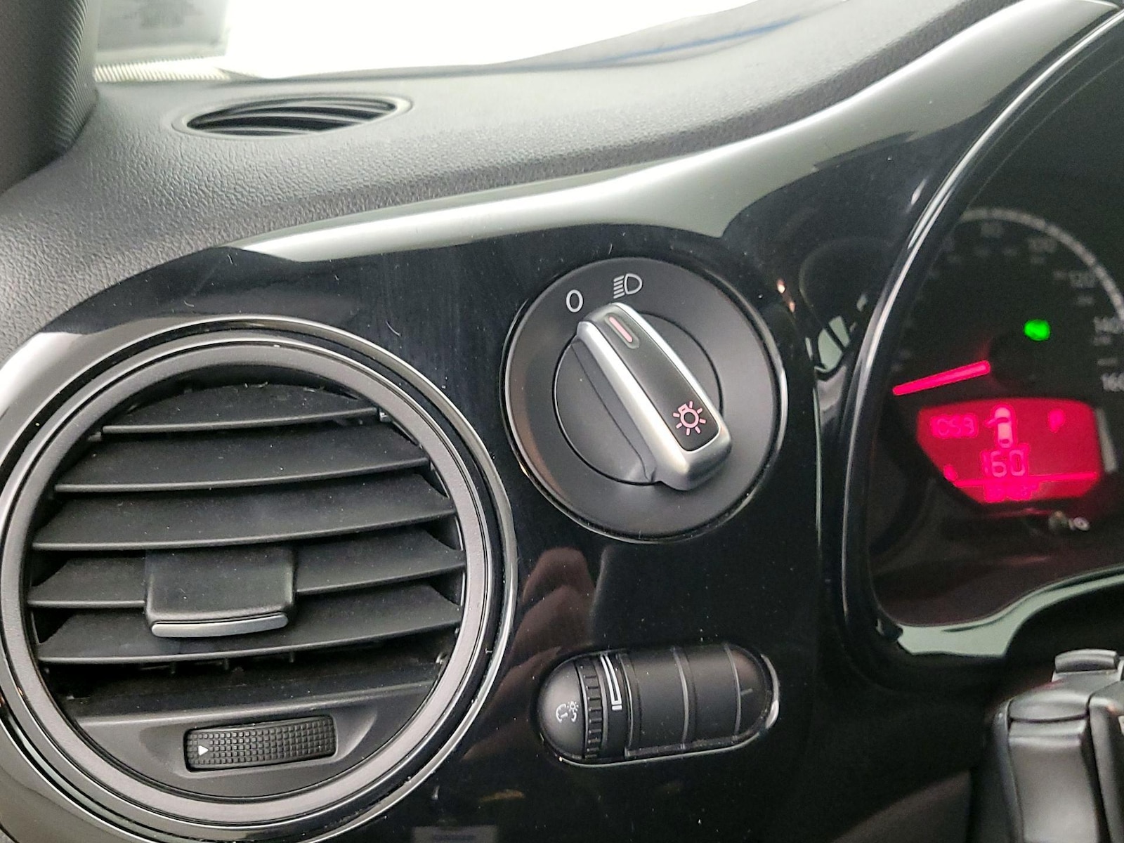 2015 Volkswagen Beetle 1.8 - Photo 15