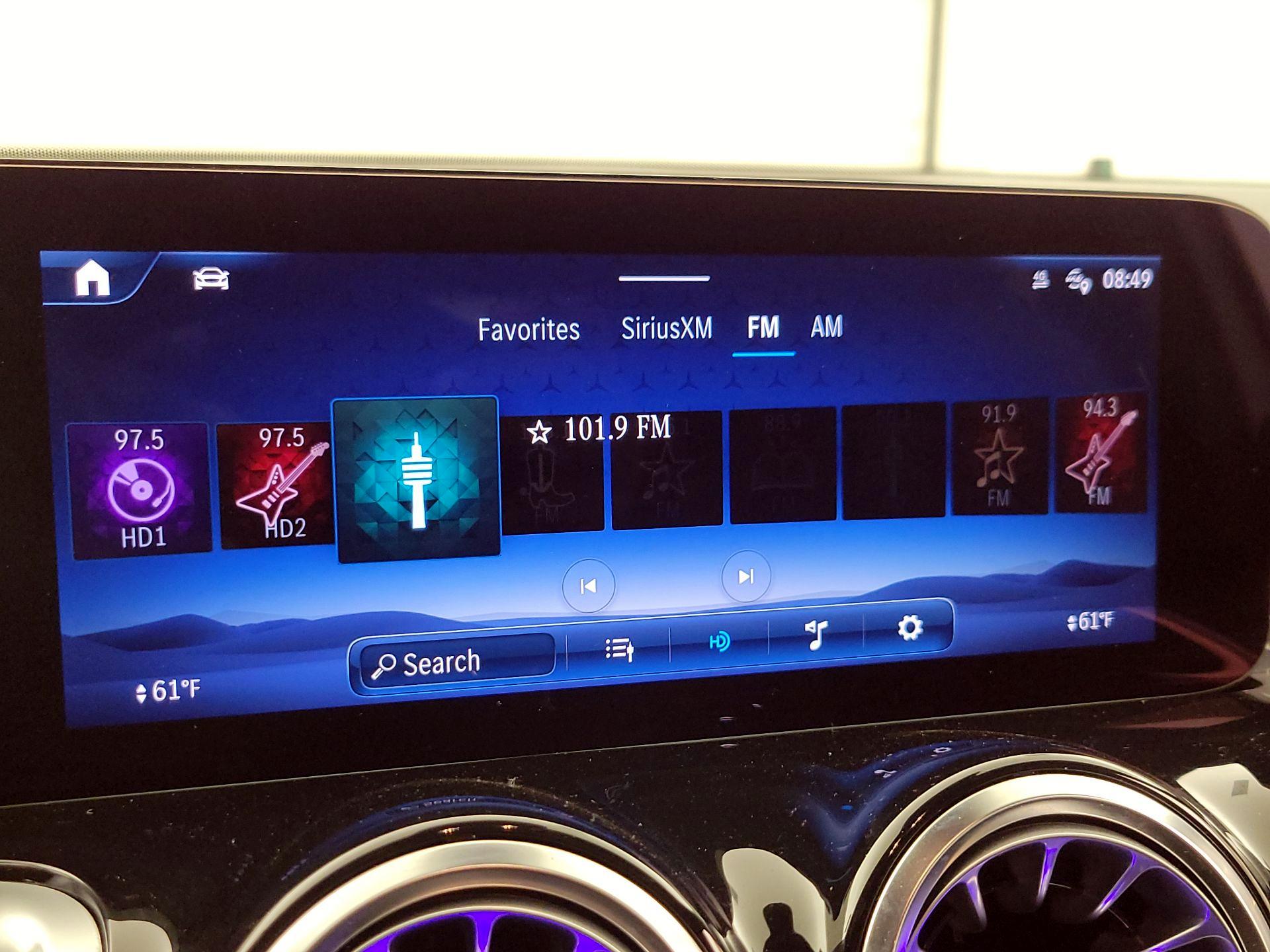 Thumbnail: 2024 Mercedes-Benz GLB - 15