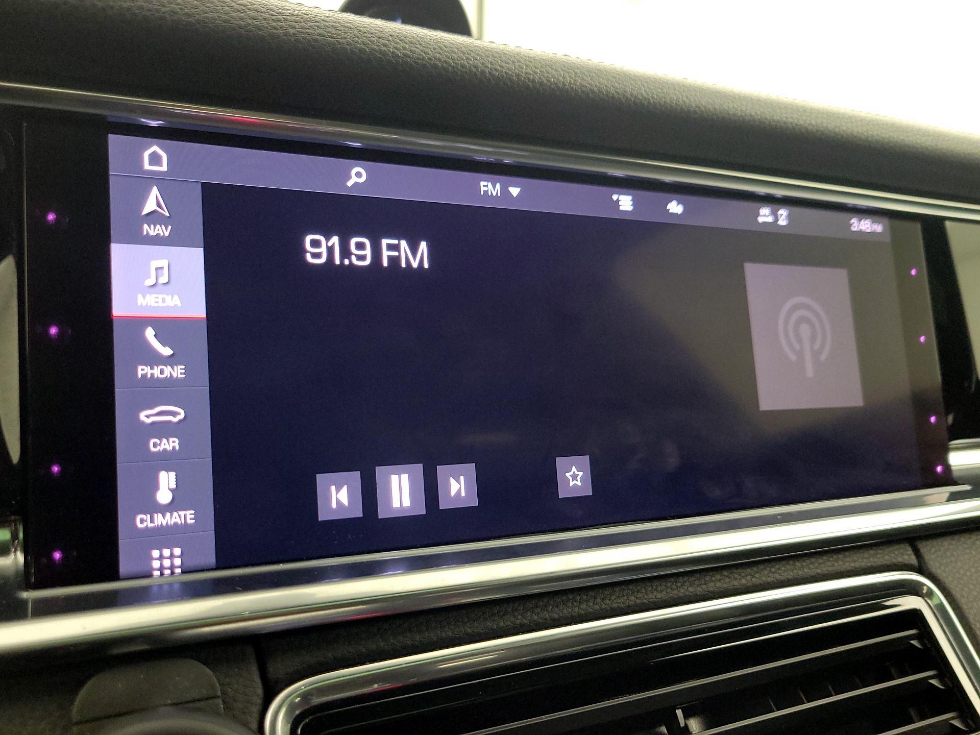 Thumbnail: 2021 Porsche Panamera - 16