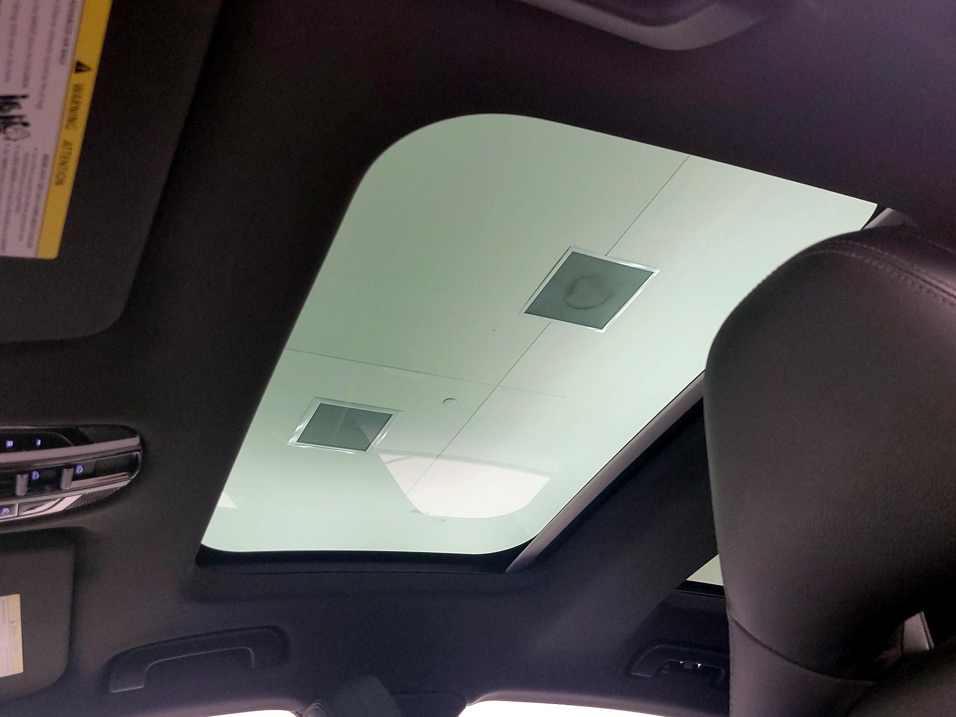 Thumbnail: 2021 Porsche Panamera - 20