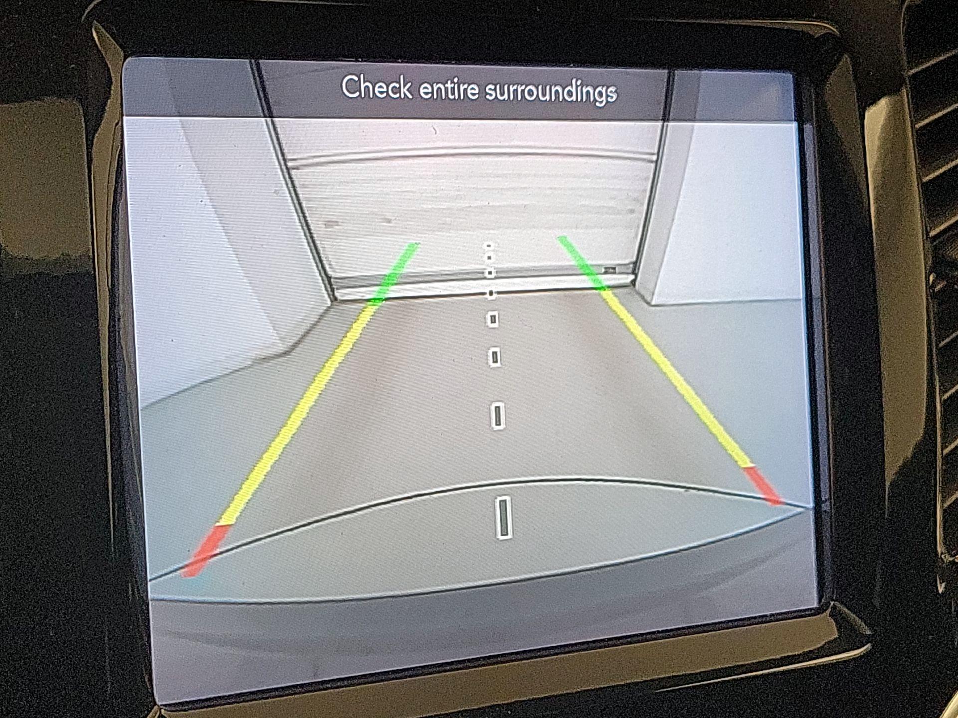 Thumbnail: 2020 Jeep Cherokee - 14