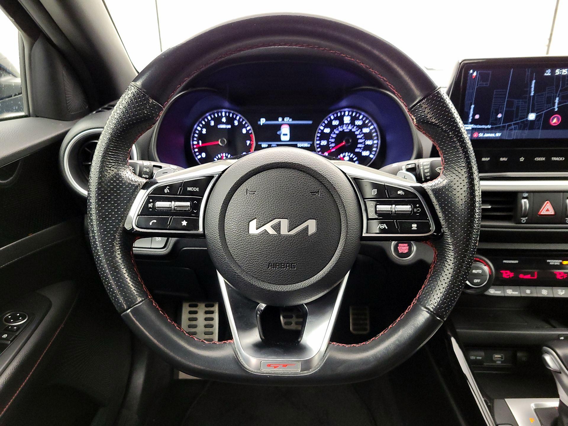 Thumbnail: 2022 Kia Forte - 10