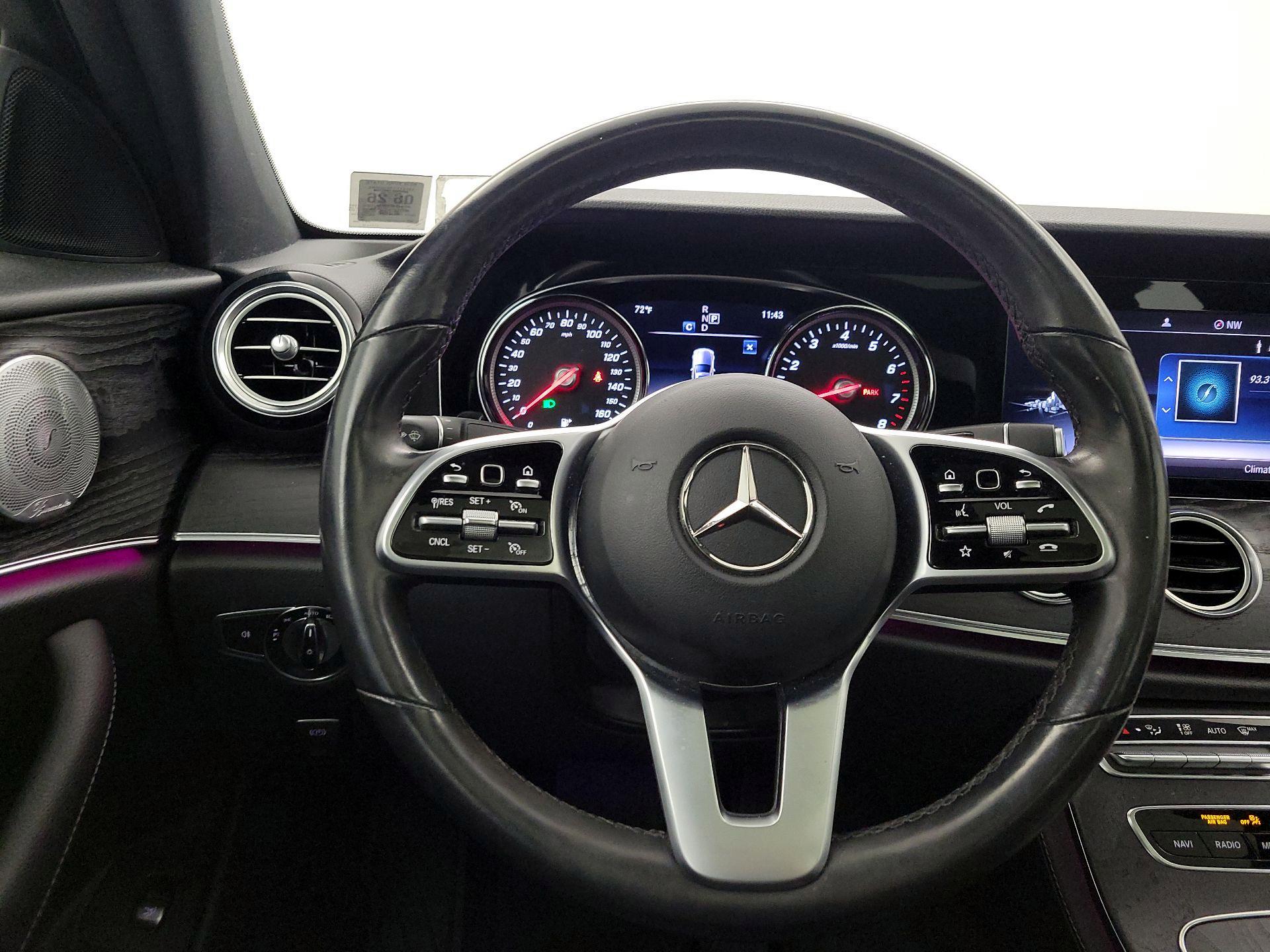 Thumbnail: 2019 Mercedes-Benz E-Class - 10