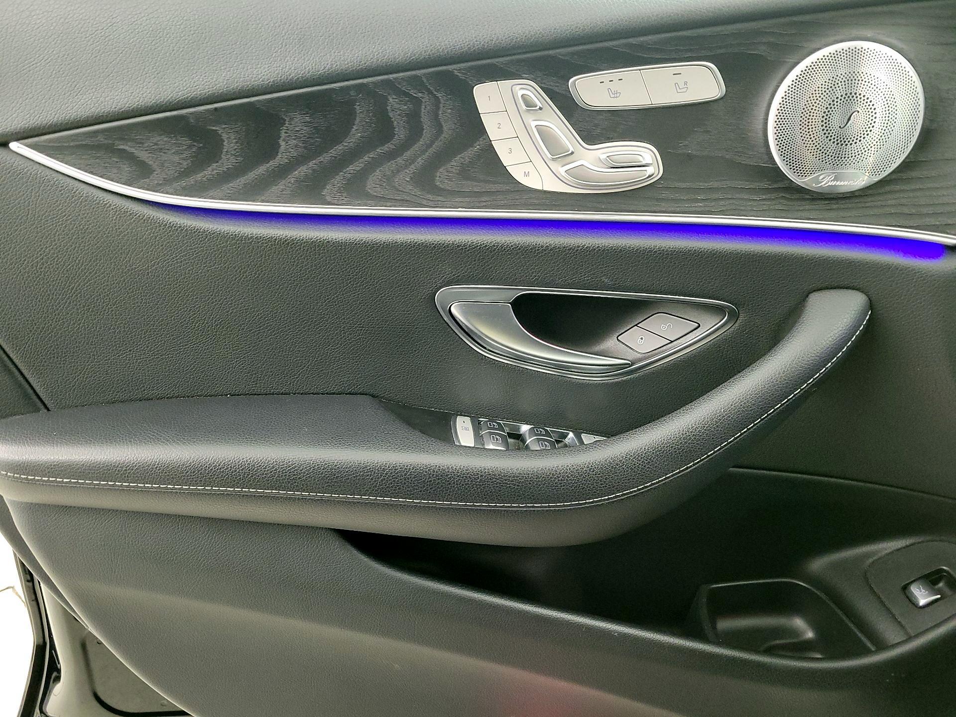 Thumbnail: 2019 Mercedes-Benz E-Class - 12