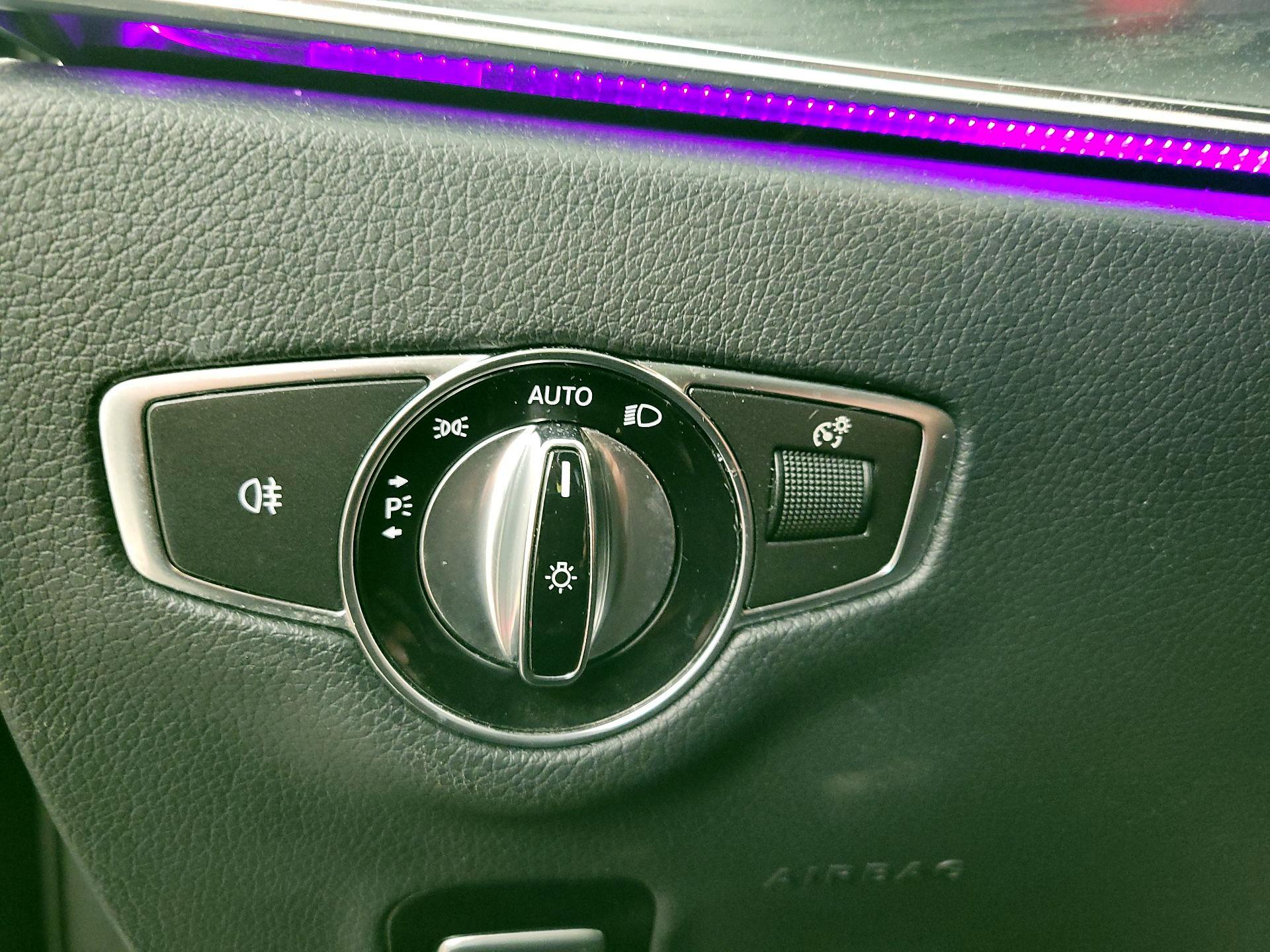 Thumbnail: 2019 Mercedes-Benz E-Class - 13