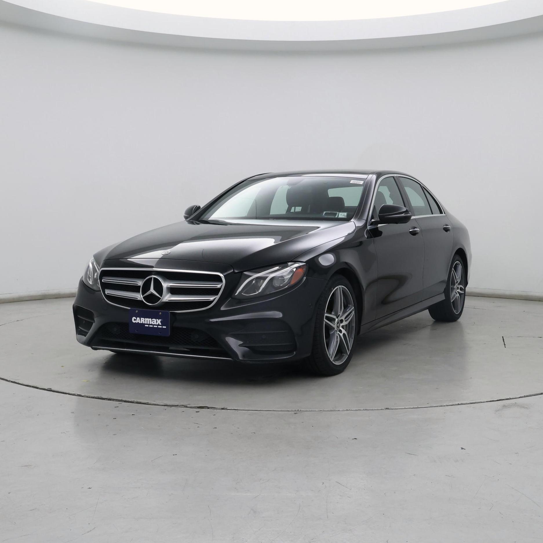 Thumbnail: 2019 Mercedes-Benz E-Class - 4