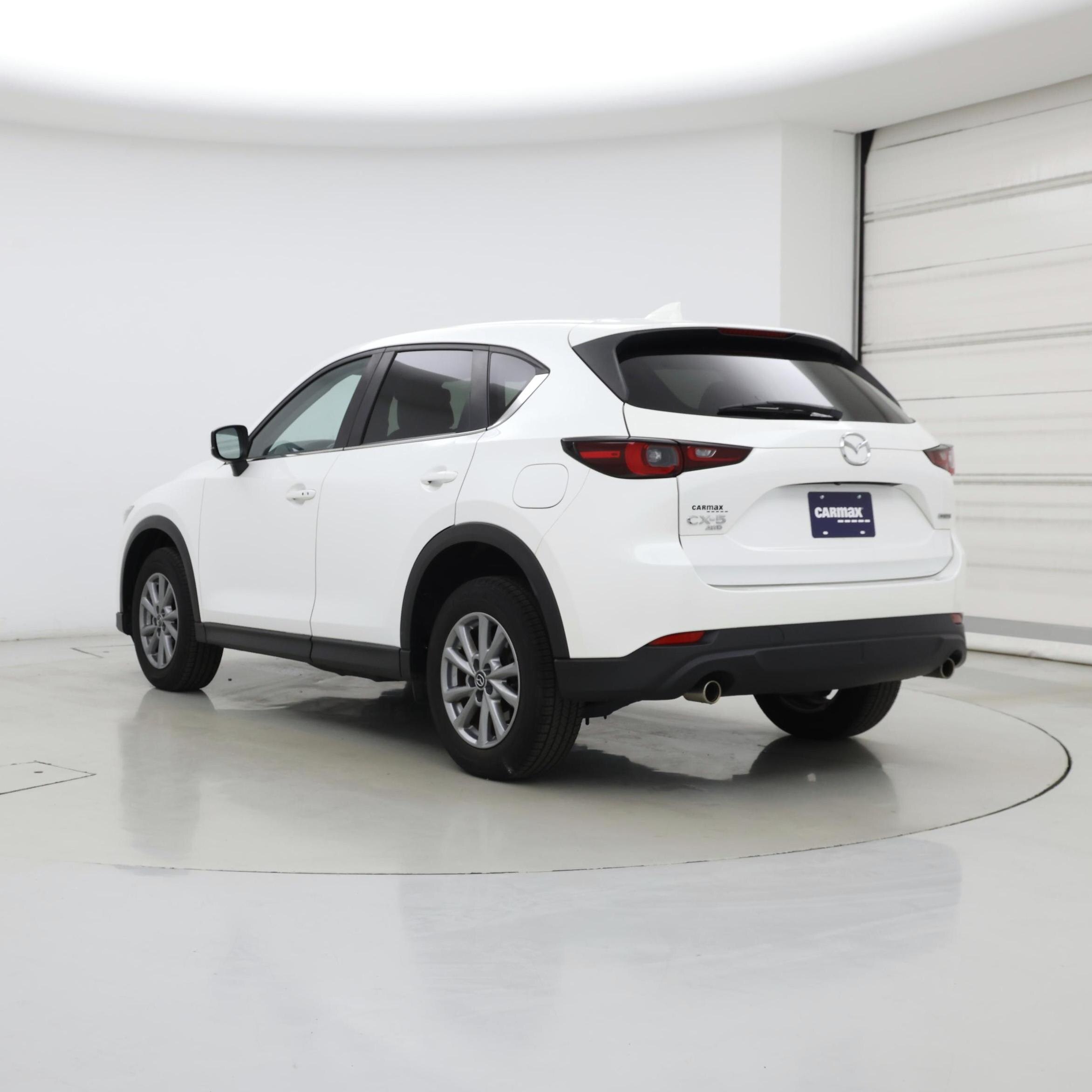 Thumbnail: 2022 Mazda CX-5 - 2