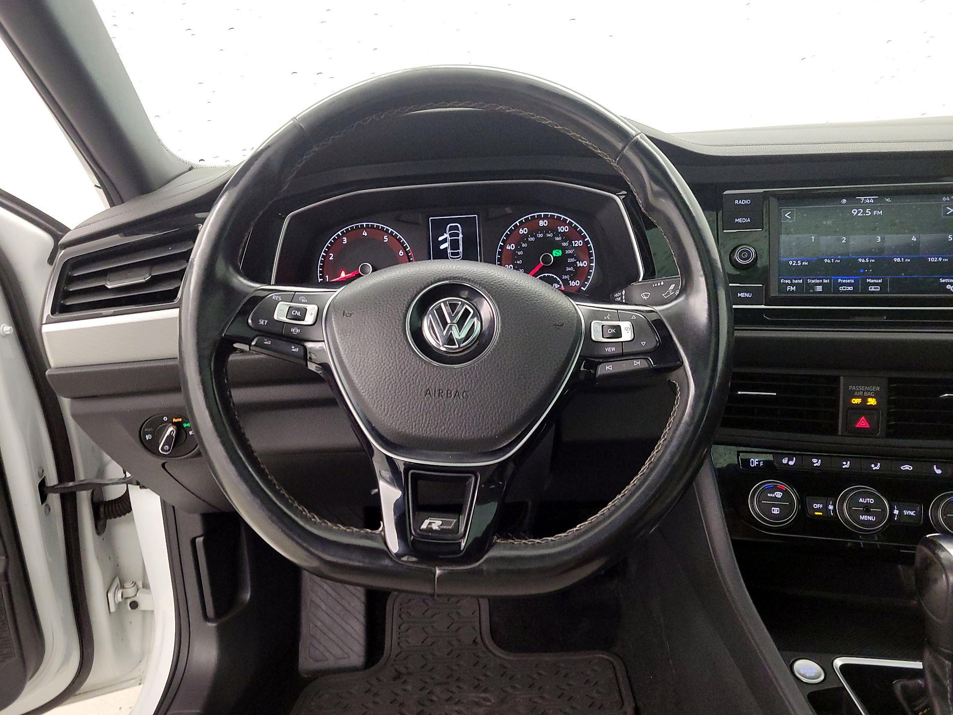 Thumbnail: 2021 Volkswagen Jetta - 10