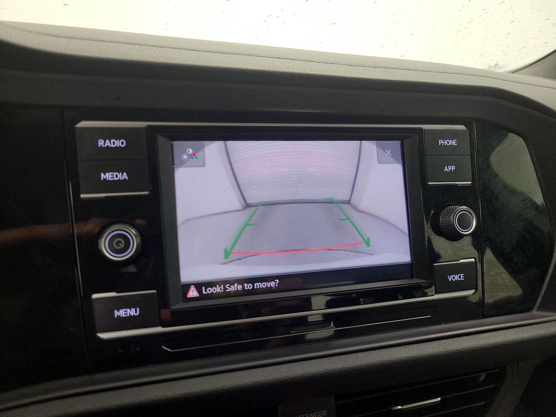 Thumbnail: 2021 Volkswagen Jetta - 14