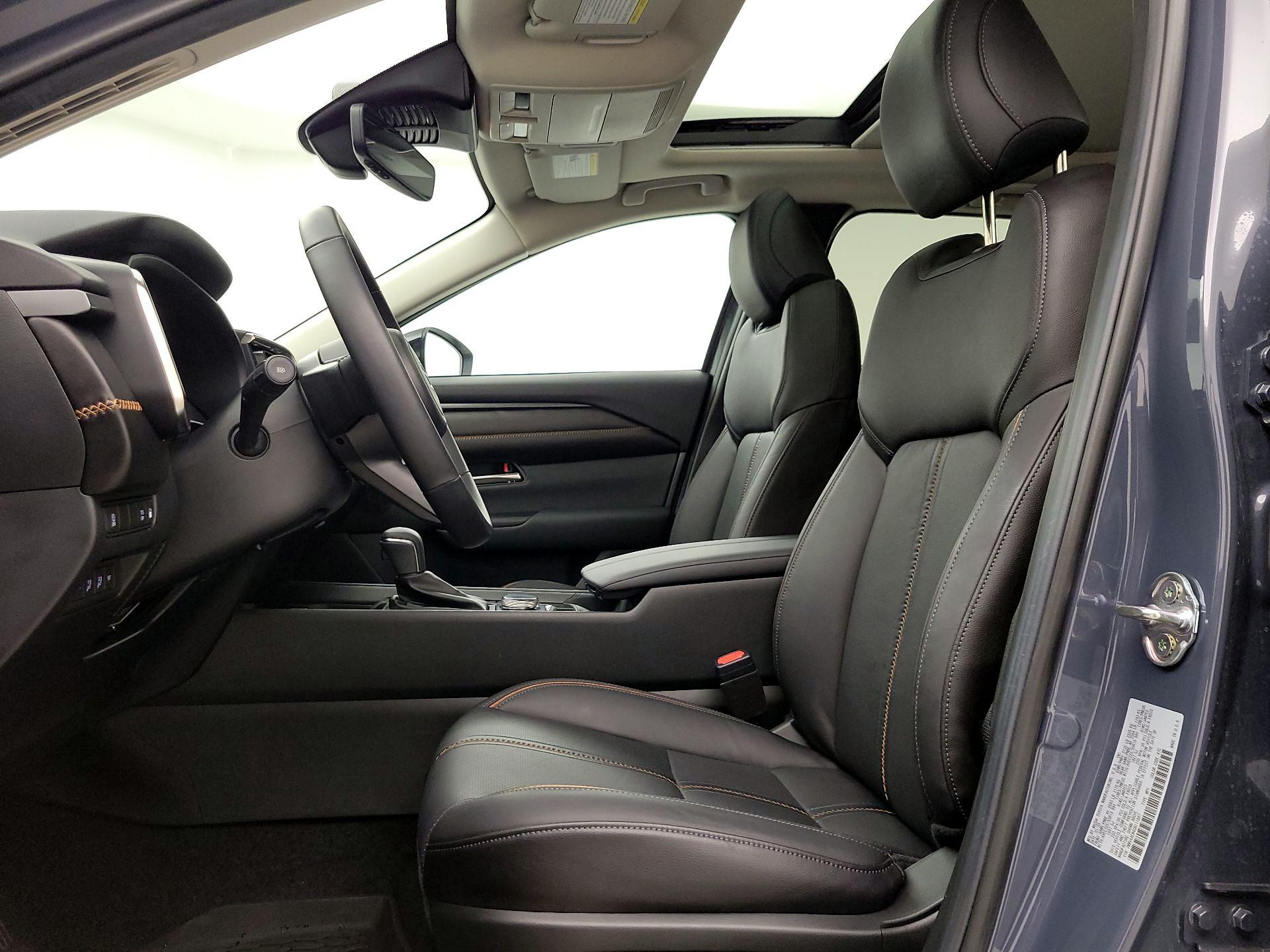 Thumbnail: 2025 Mazda CX-50 - 11