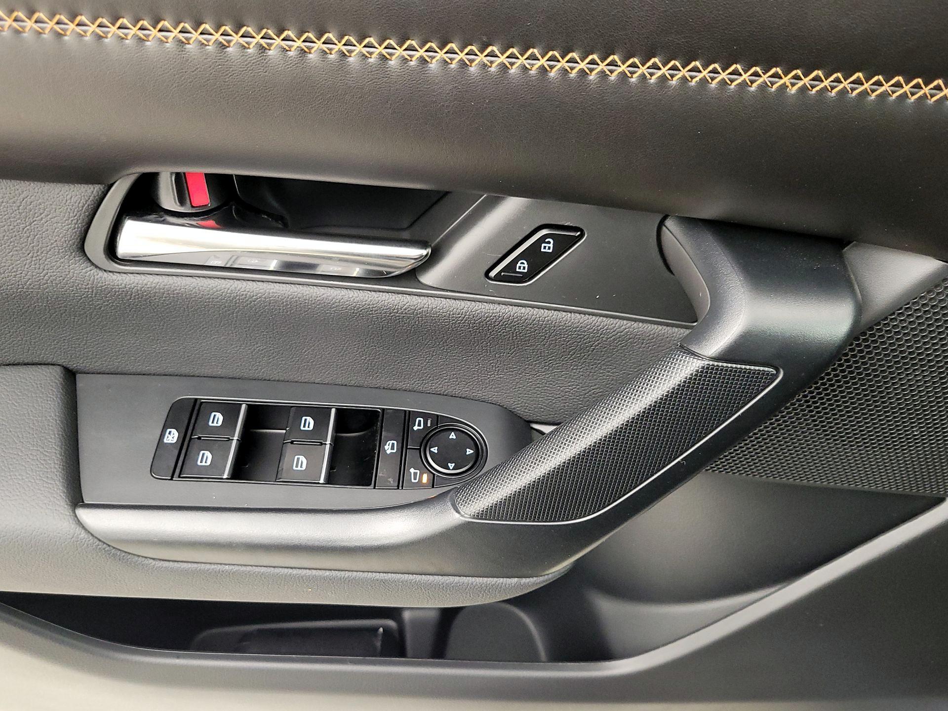 Thumbnail: 2025 Mazda CX-50 - 12