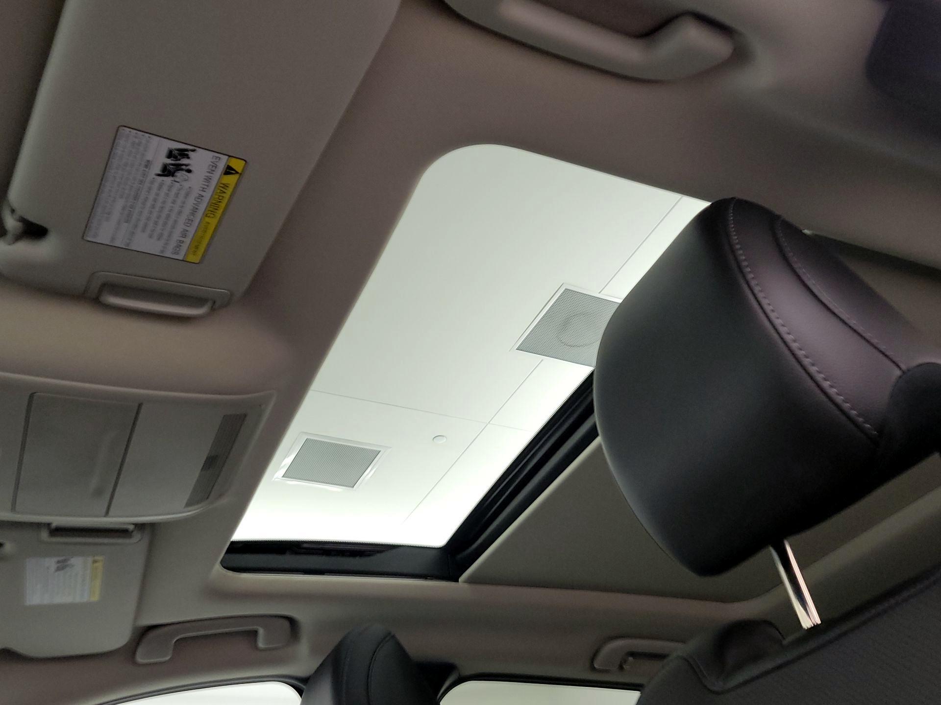 Thumbnail: 2025 Mazda CX-50 - 18