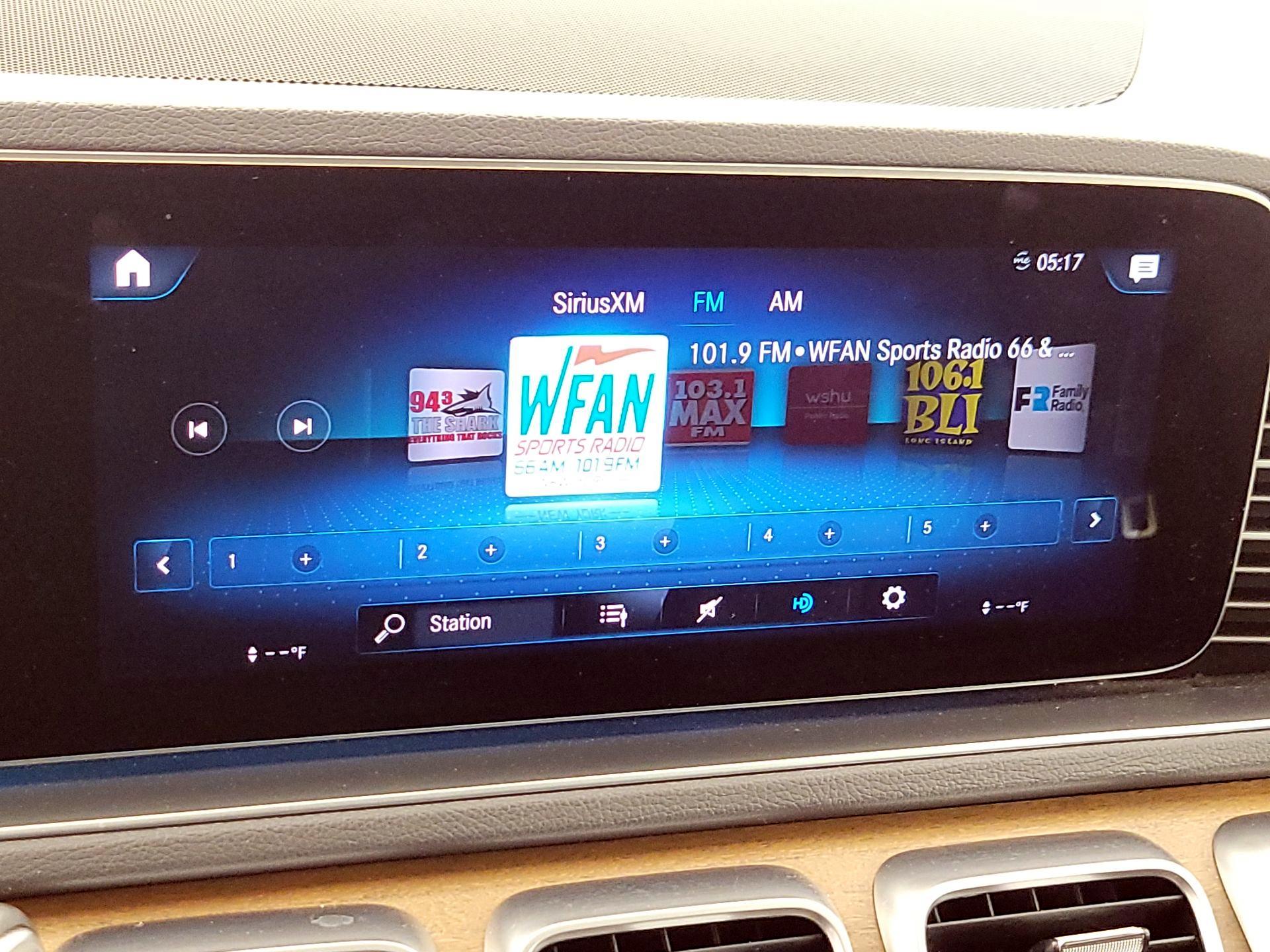 Thumbnail: 2020 Mercedes-Benz GLE - 16