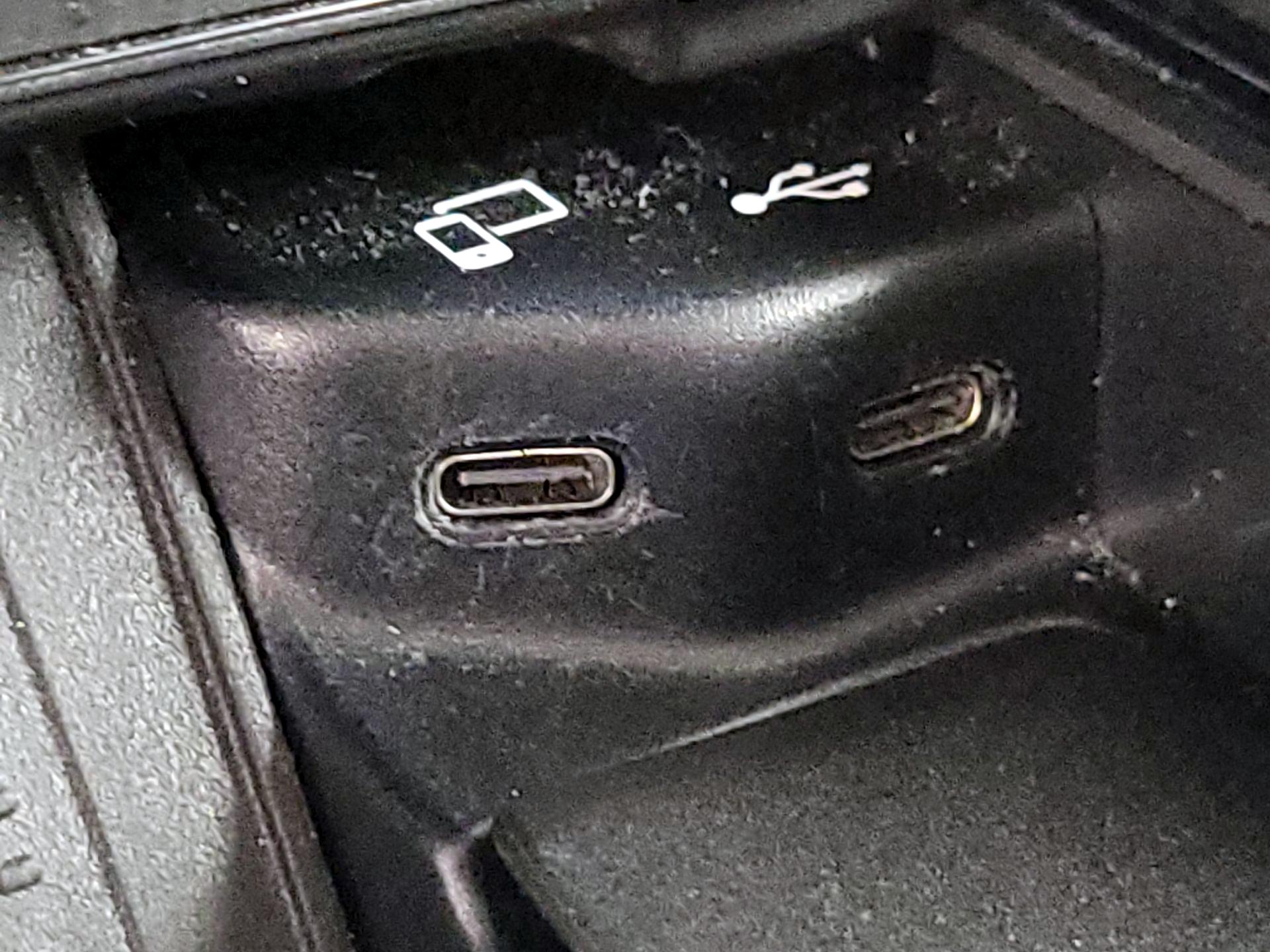 Thumbnail: 2020 Mercedes-Benz GLE - 19