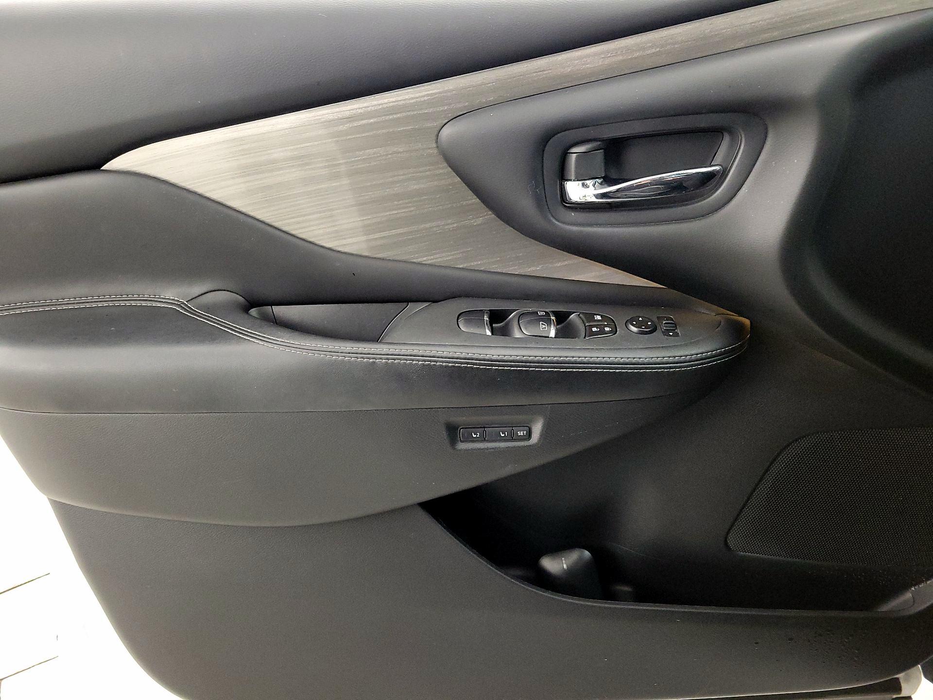 Thumbnail: 2017 Nissan Murano - 12