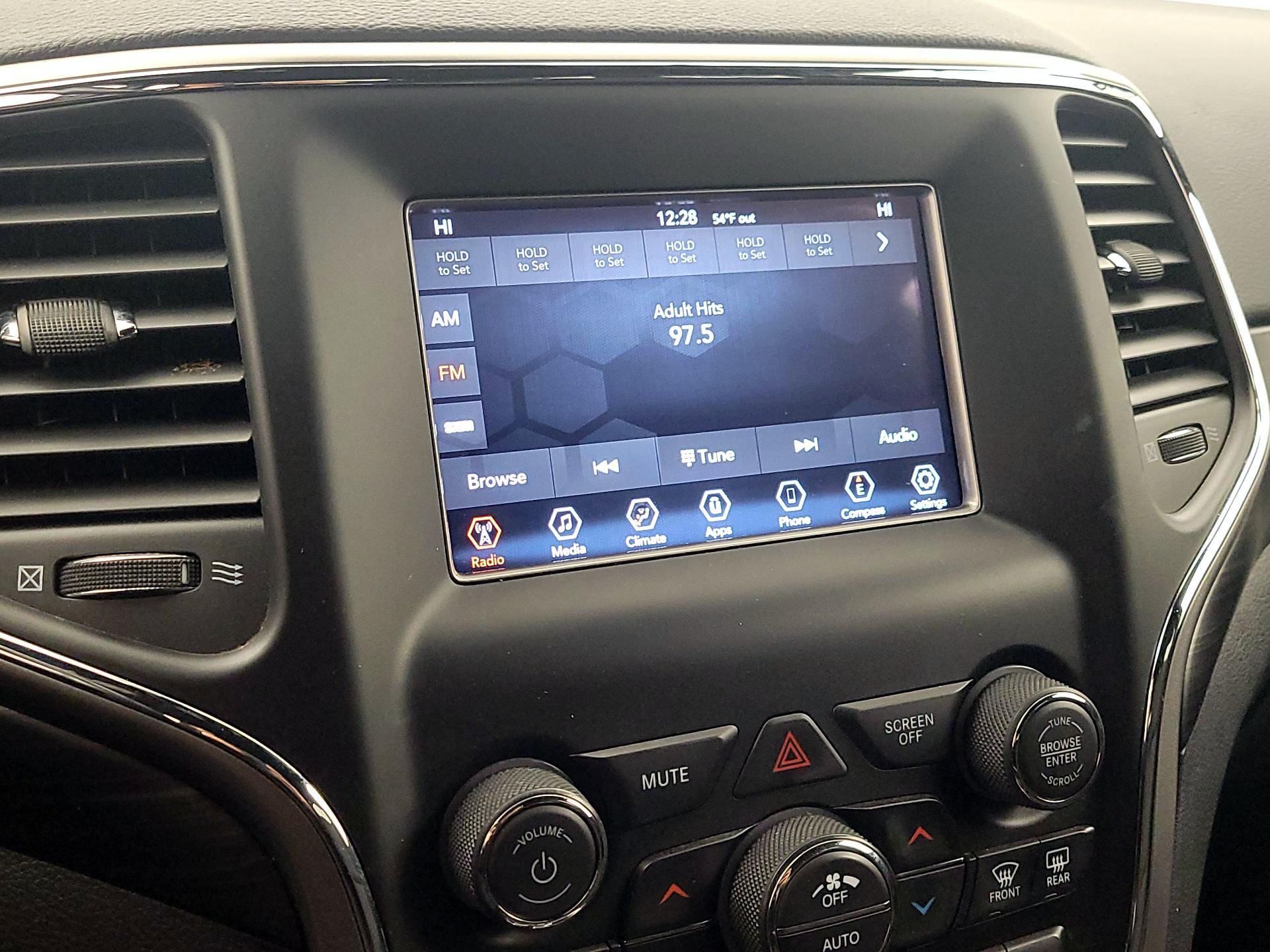 Thumbnail: 2020 Jeep Grand Cherokee - 15