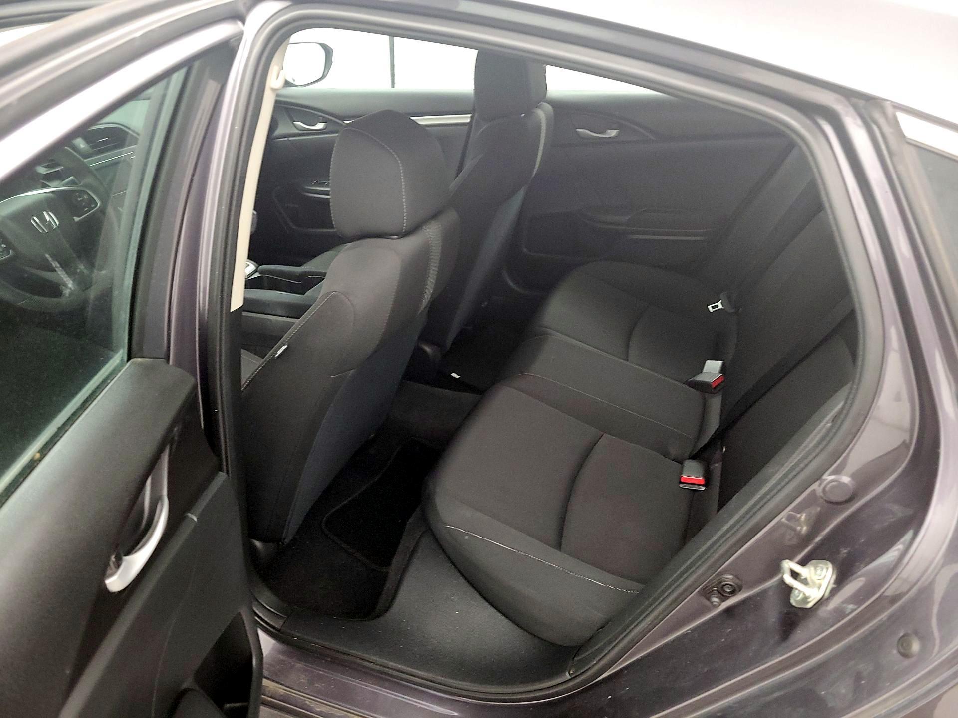 Thumbnail: 2016 Honda Civic - 19