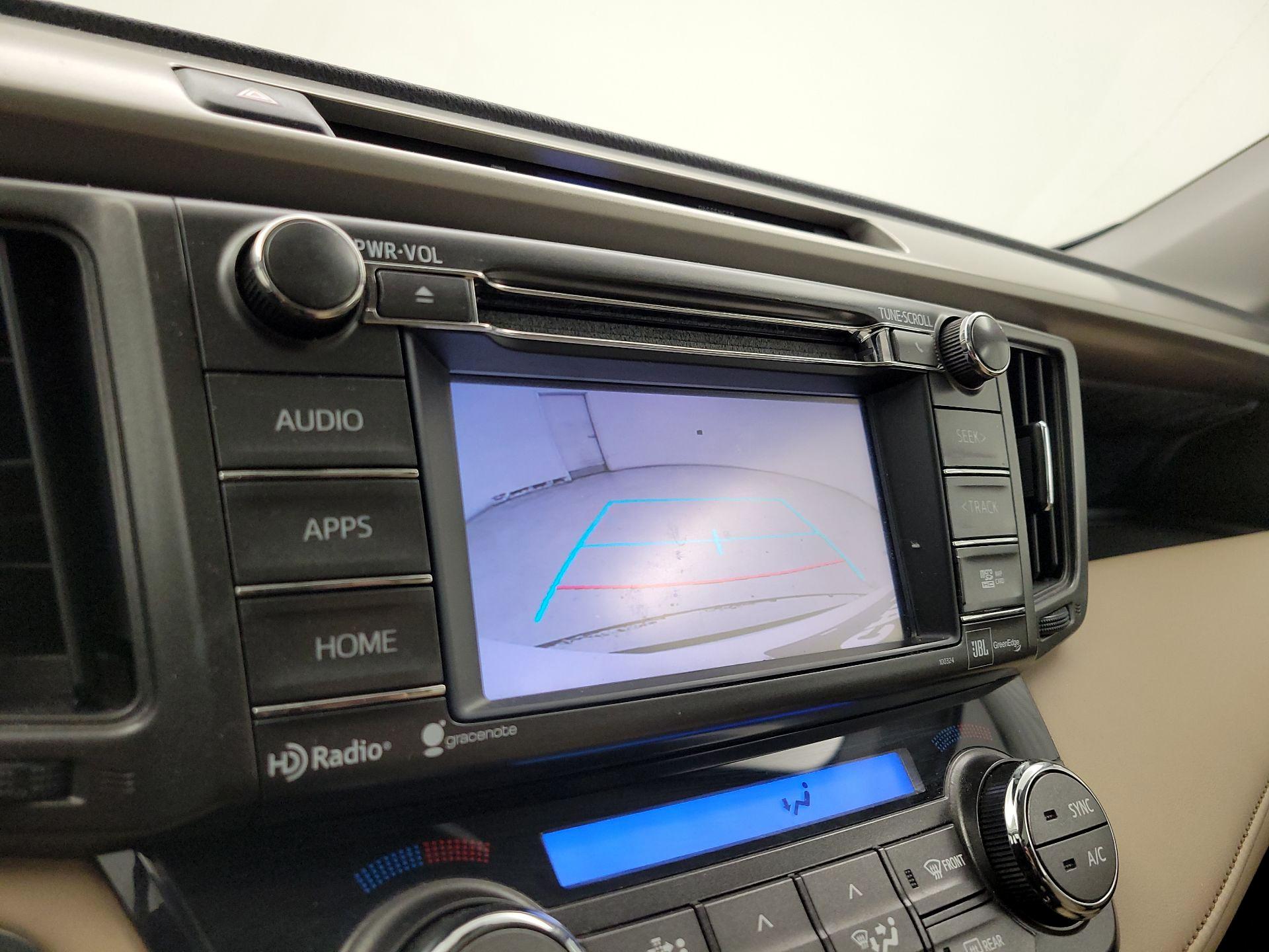 Thumbnail: 2015 Toyota RAV4 - 15