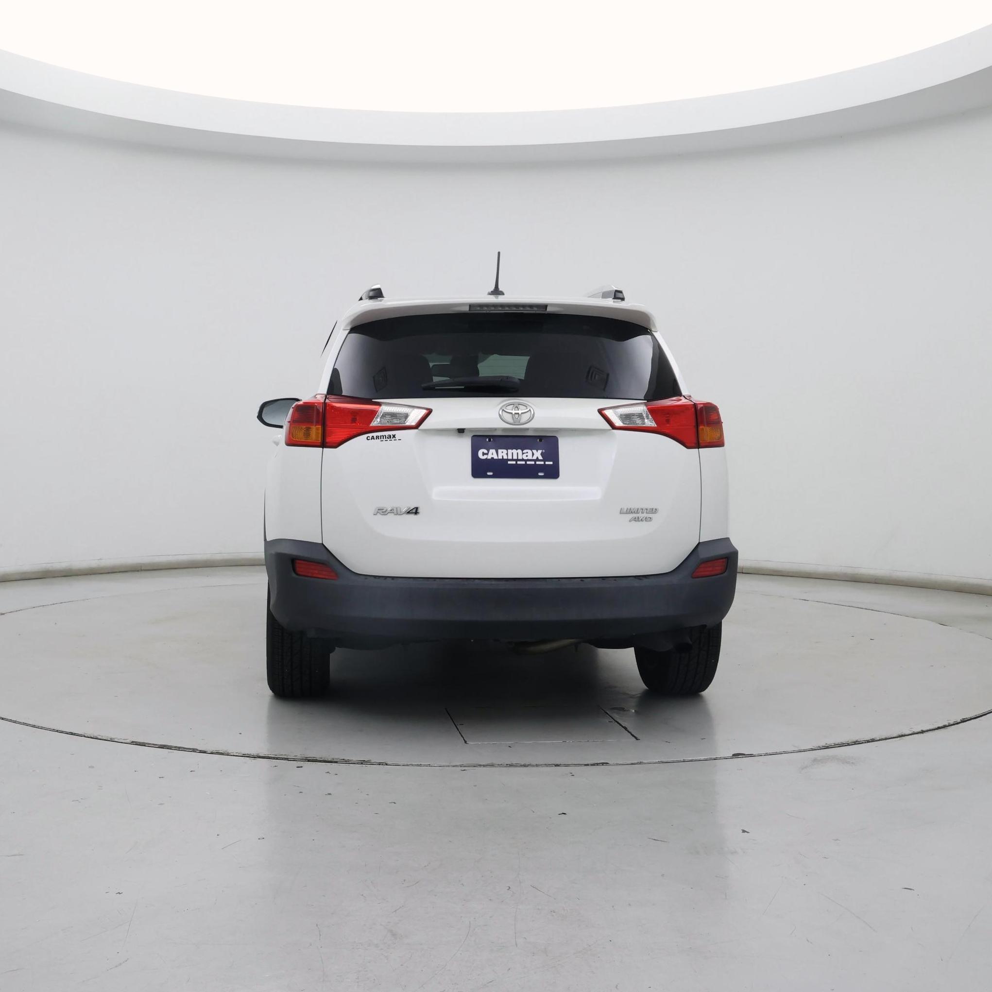 Thumbnail: 2015 Toyota RAV4 - 6