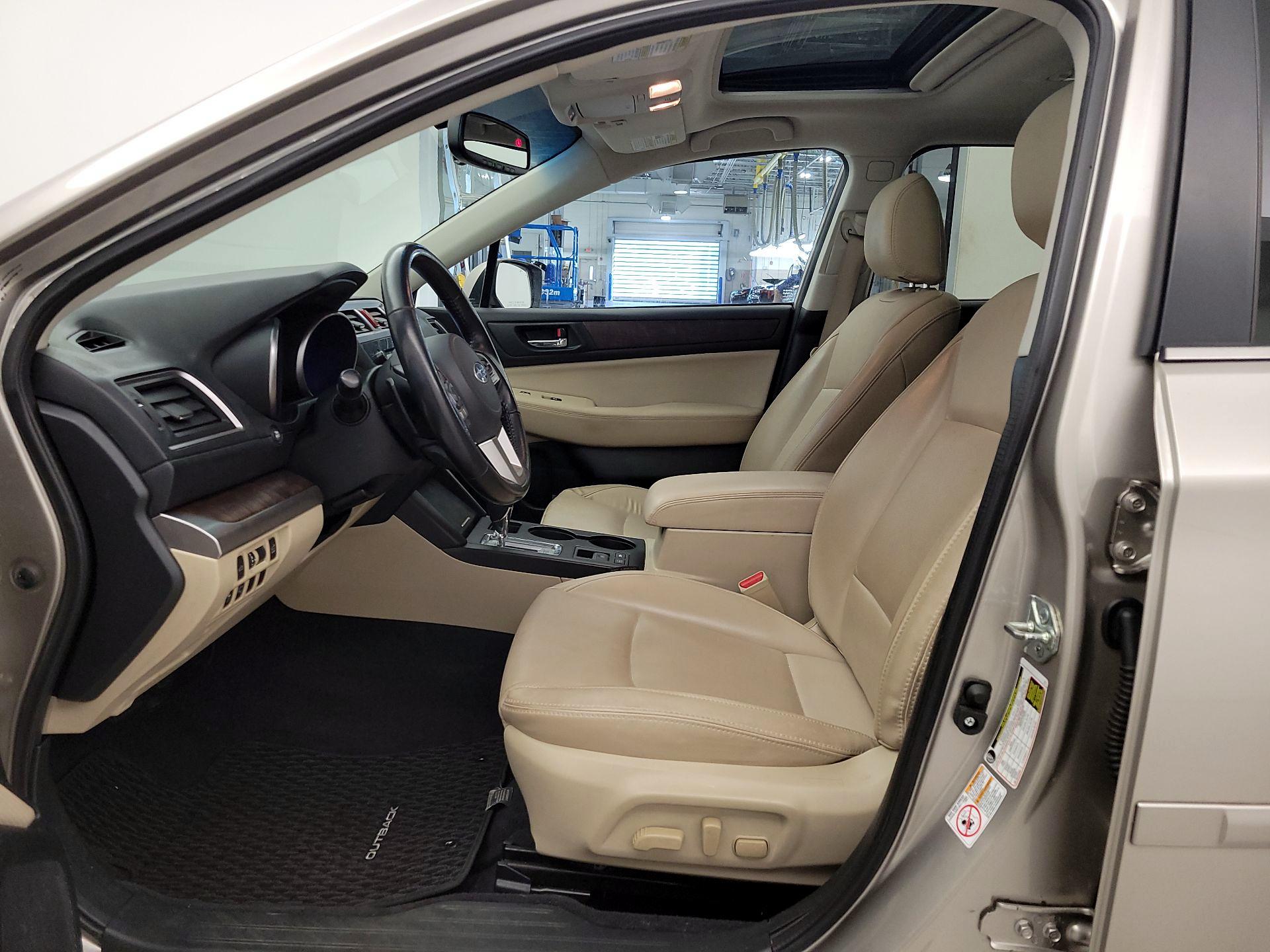 Thumbnail: 2015 Subaru Outback - 11