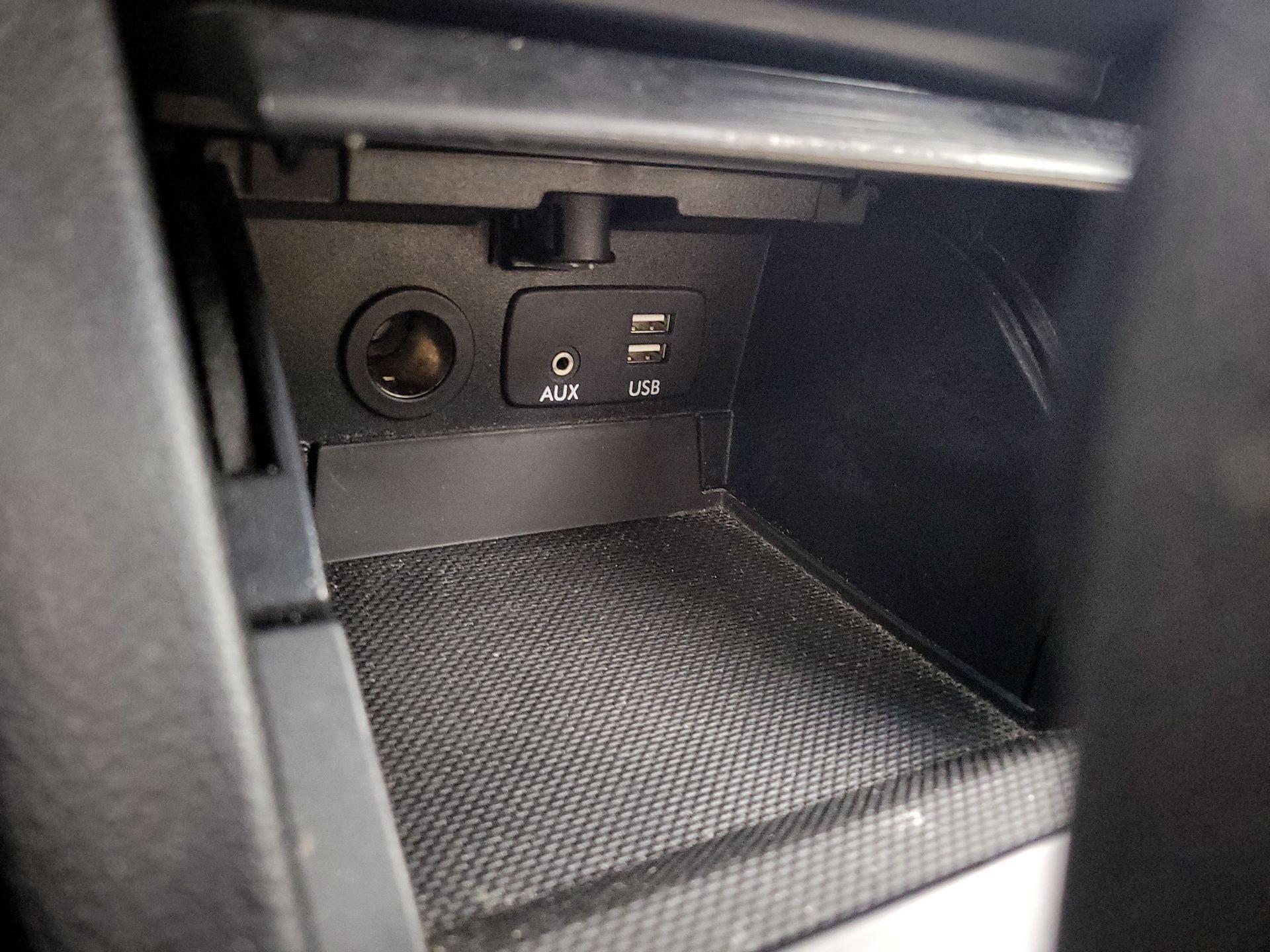 Thumbnail: 2015 Subaru Outback - 19