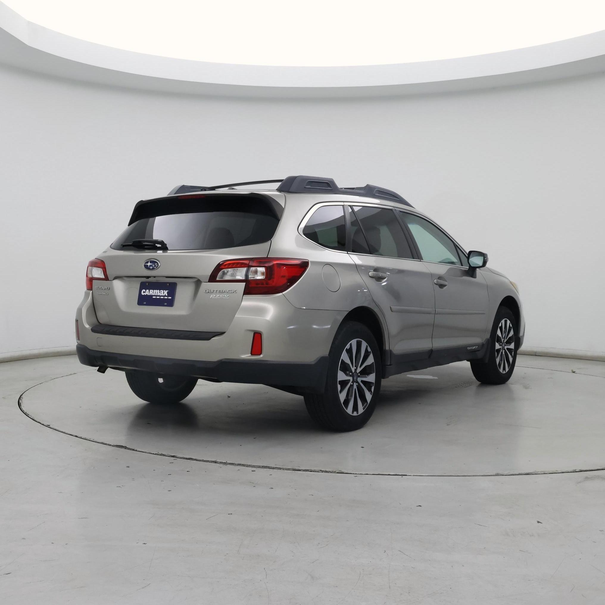 Thumbnail: 2015 Subaru Outback - 8