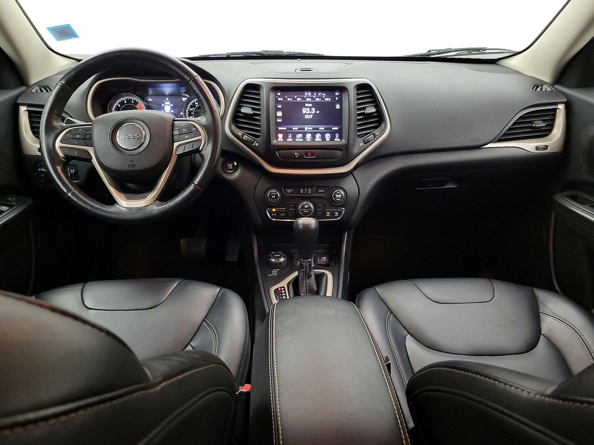 Thumbnail: 2016 Jeep Cherokee - 9