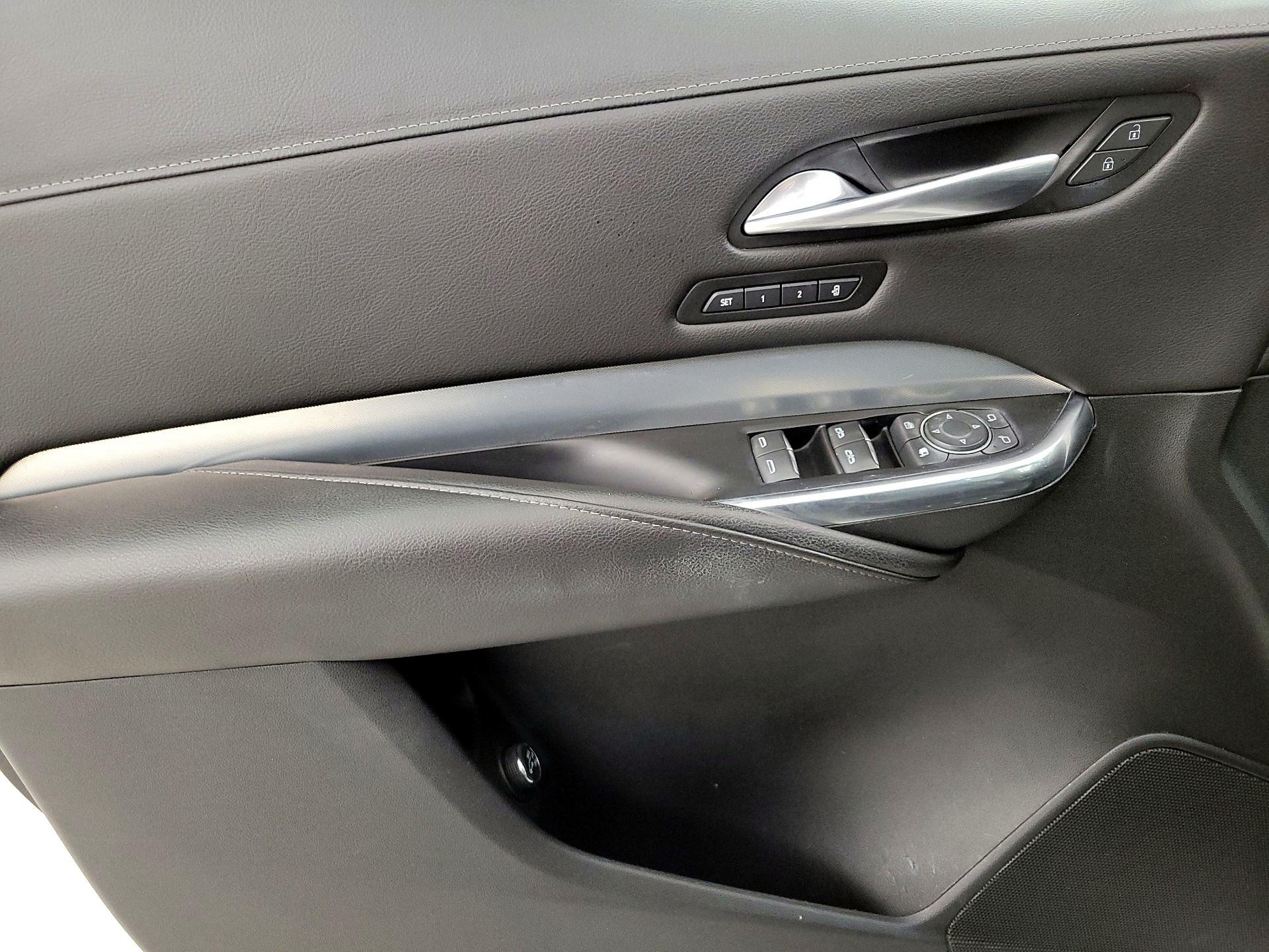 Thumbnail: 2019 Cadillac XT4 - 12