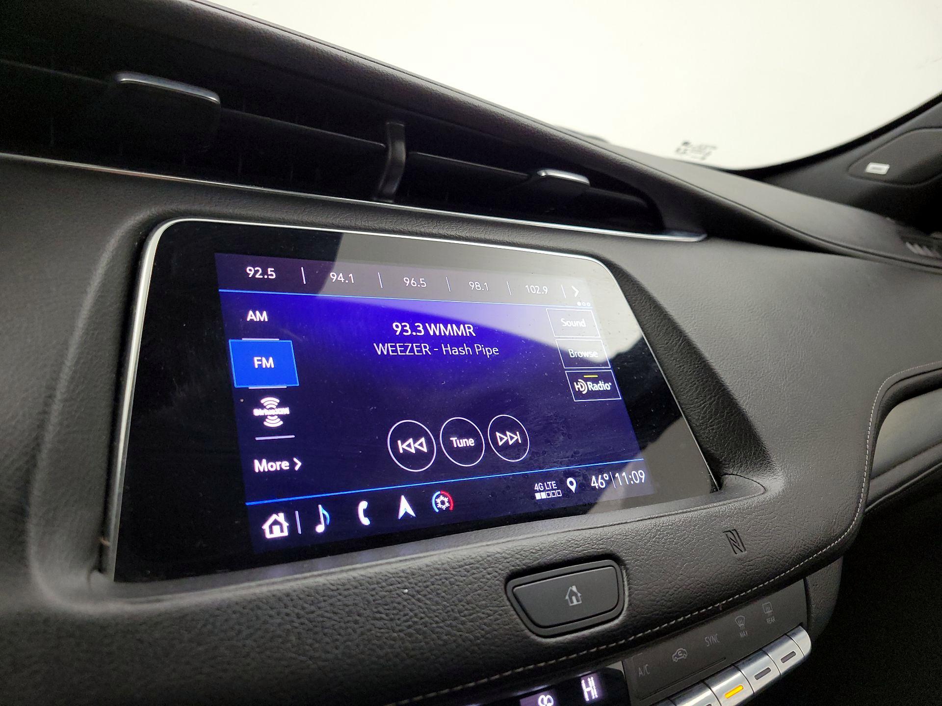 Thumbnail: 2019 Cadillac XT4 - 16