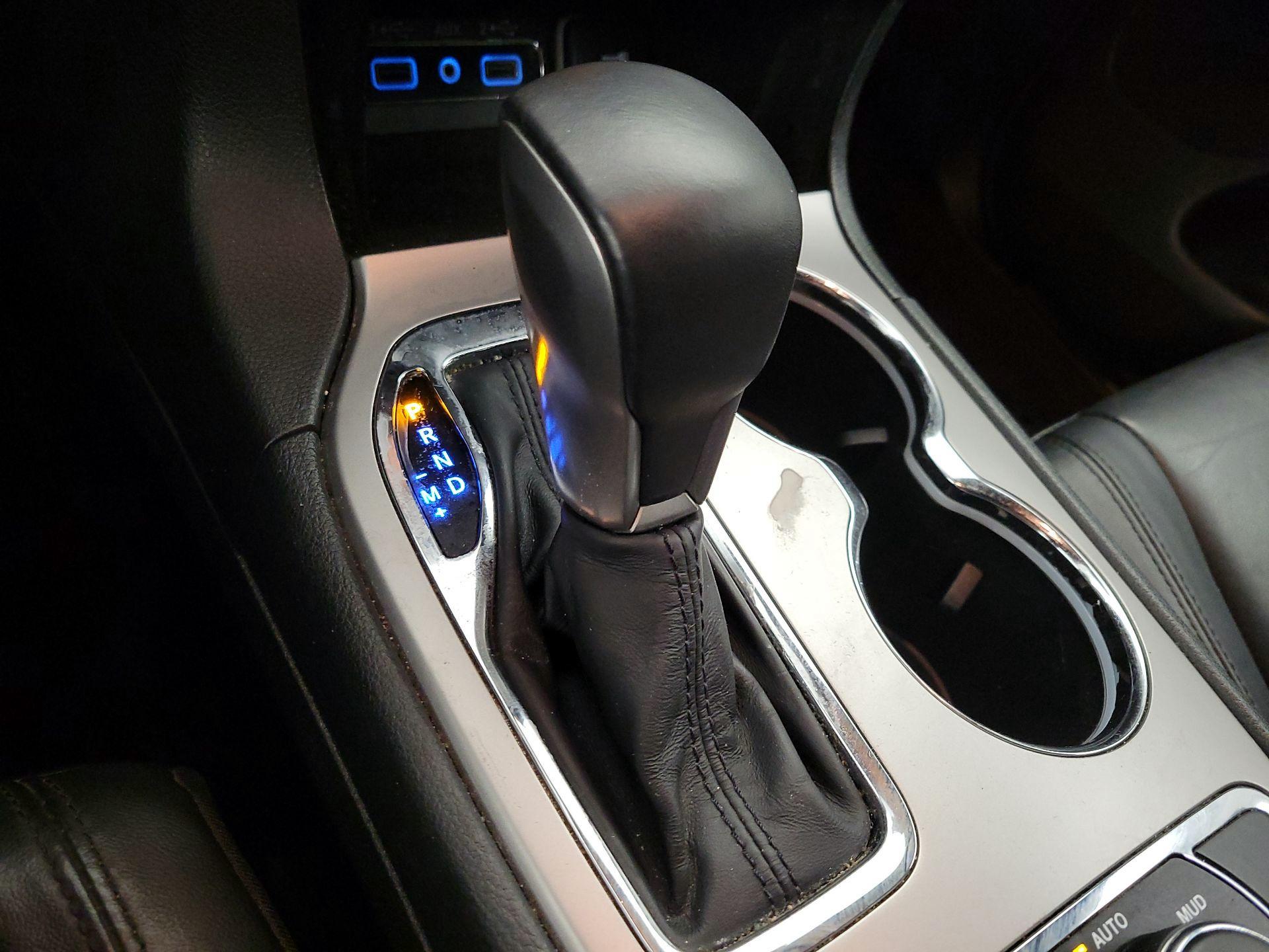 Thumbnail: 2018 Jeep Grand Cherokee - 18