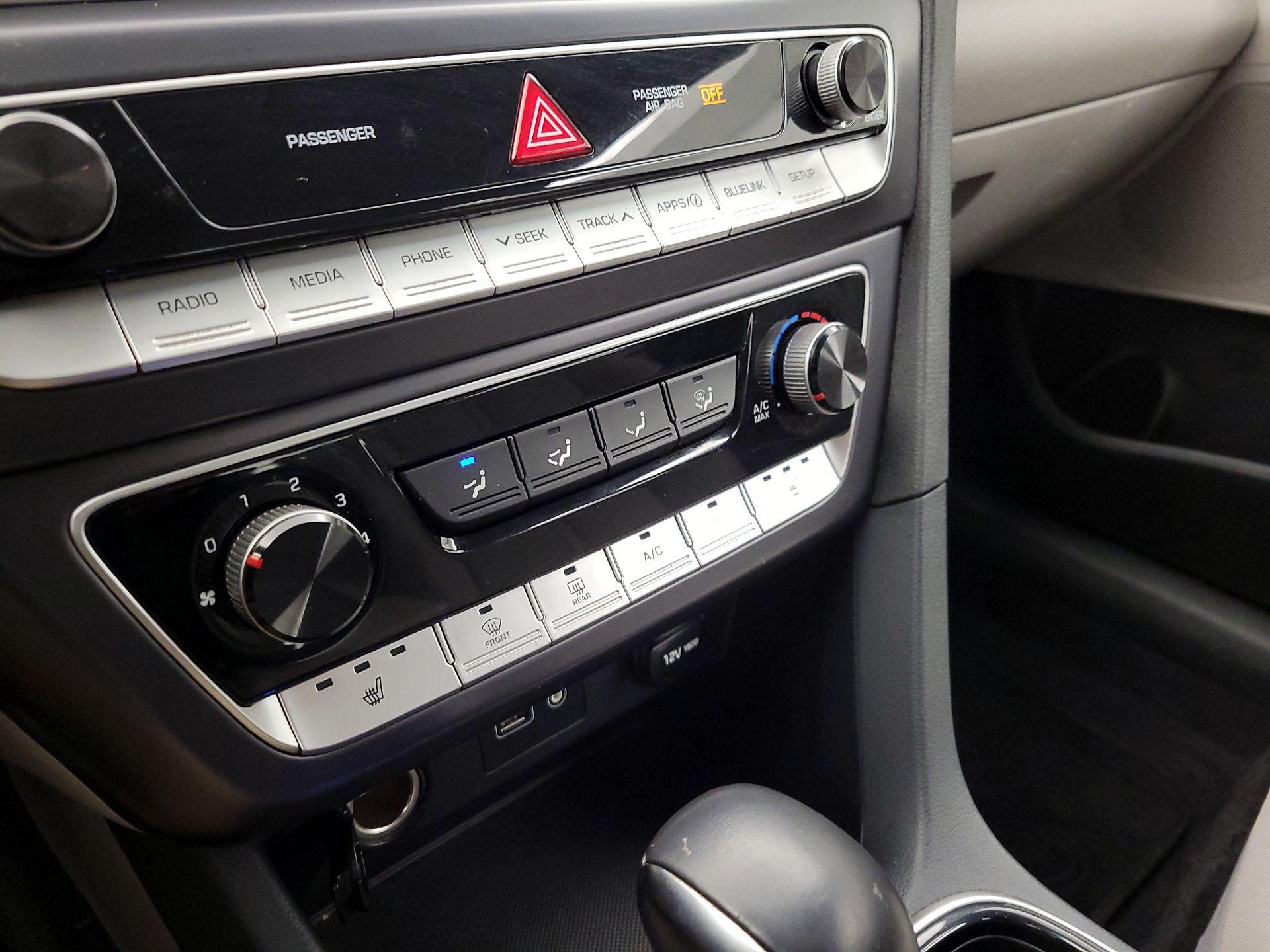 Thumbnail: 2018 Hyundai Sonata - 16