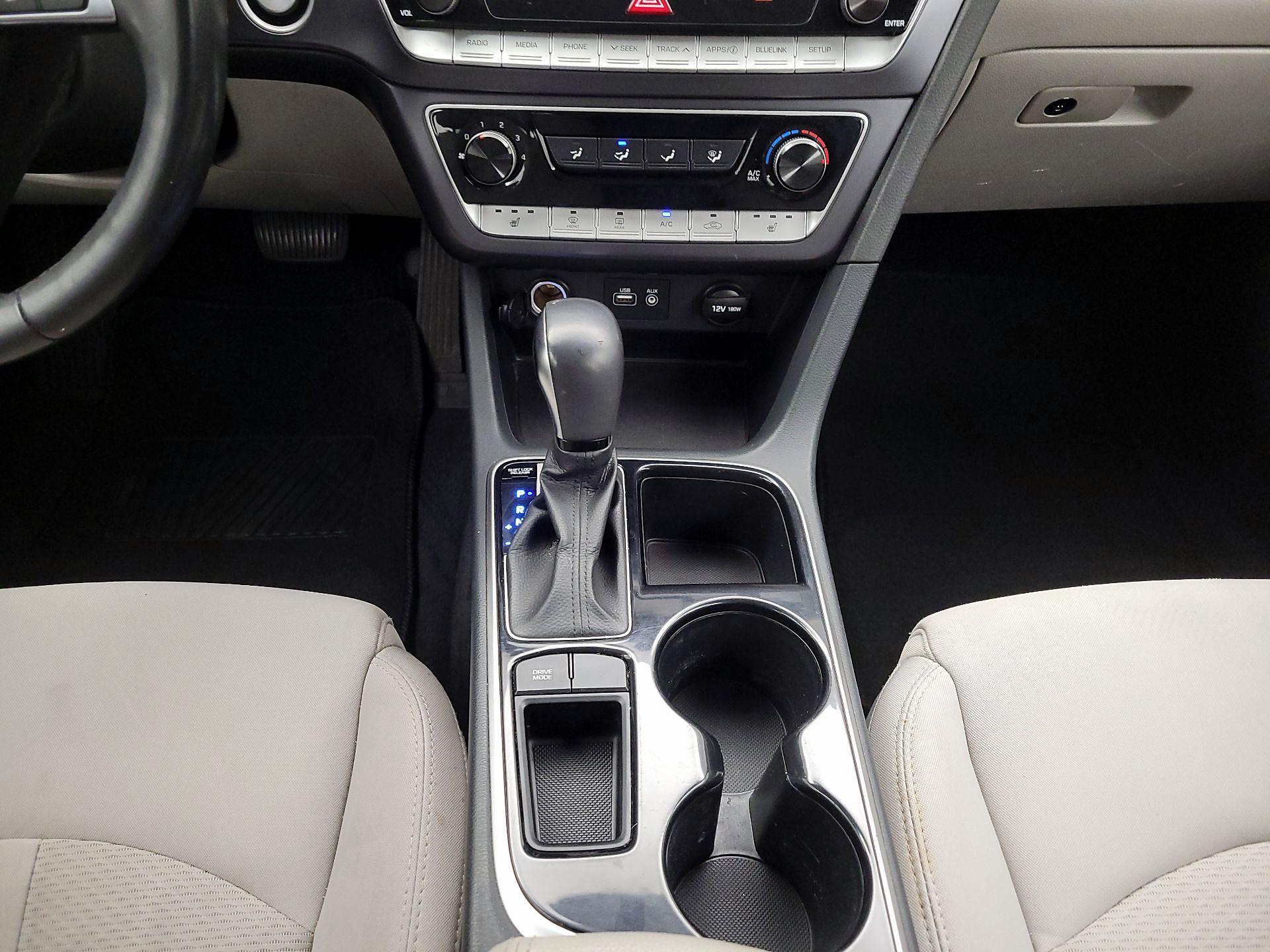 Thumbnail: 2018 Hyundai Sonata - 17