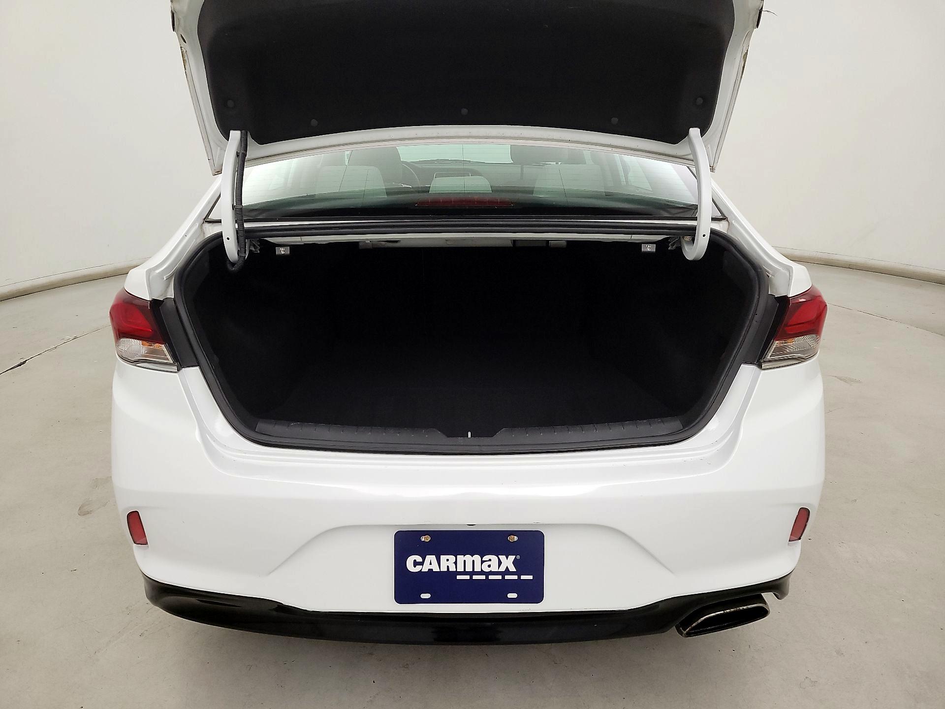 Thumbnail: 2018 Hyundai Sonata - 20