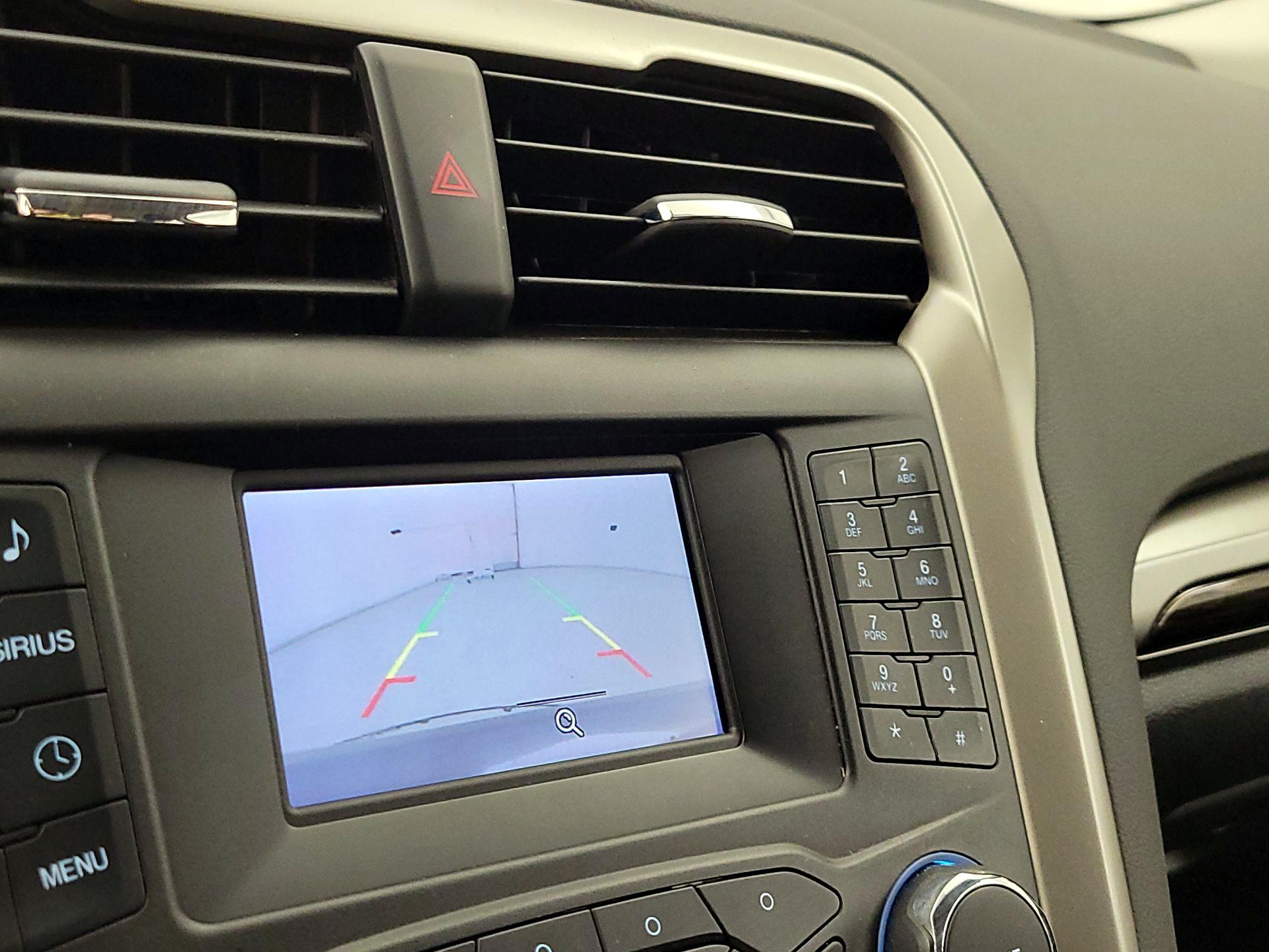 Thumbnail: 2015 Ford Fusion - 14