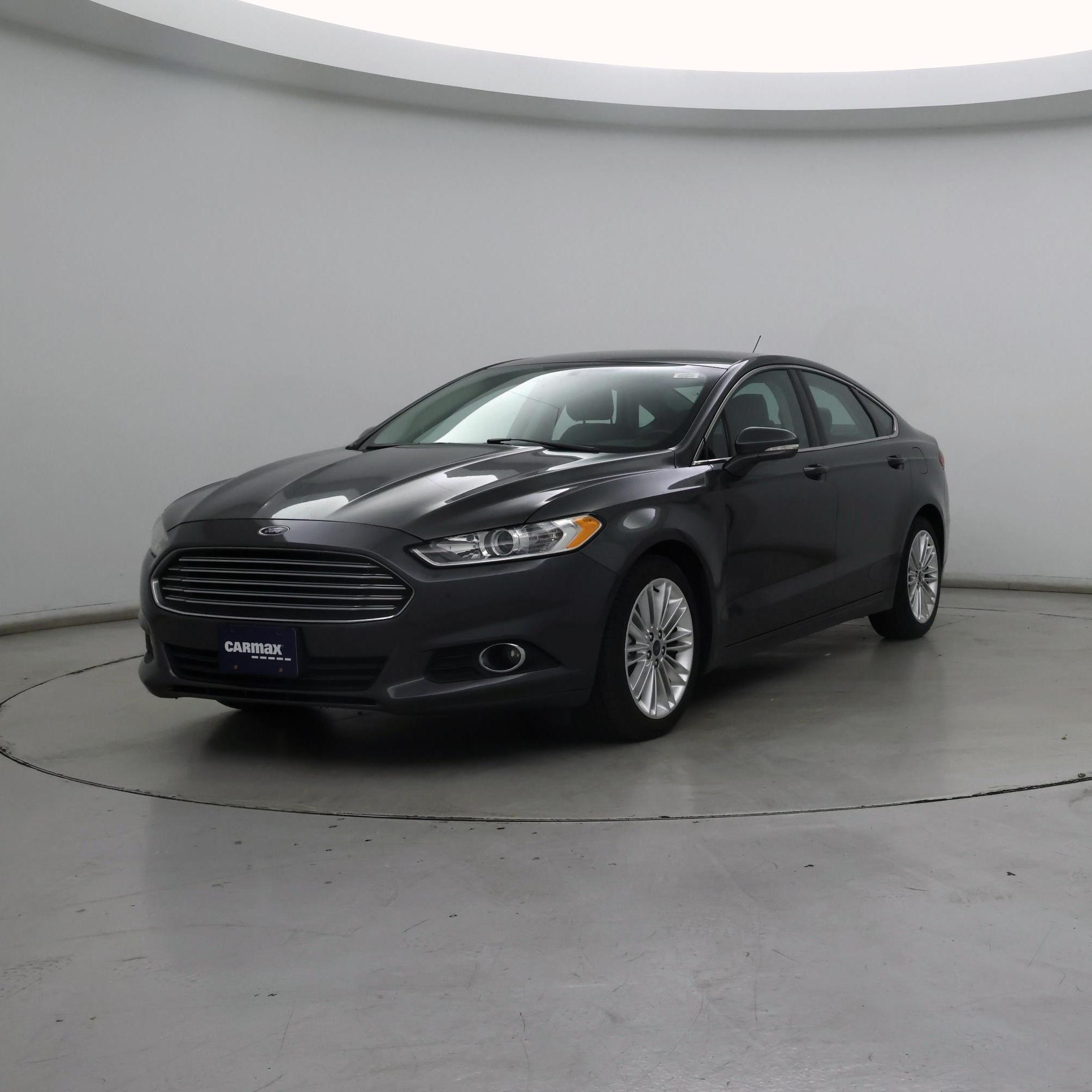 Thumbnail: 2015 Ford Fusion - 4