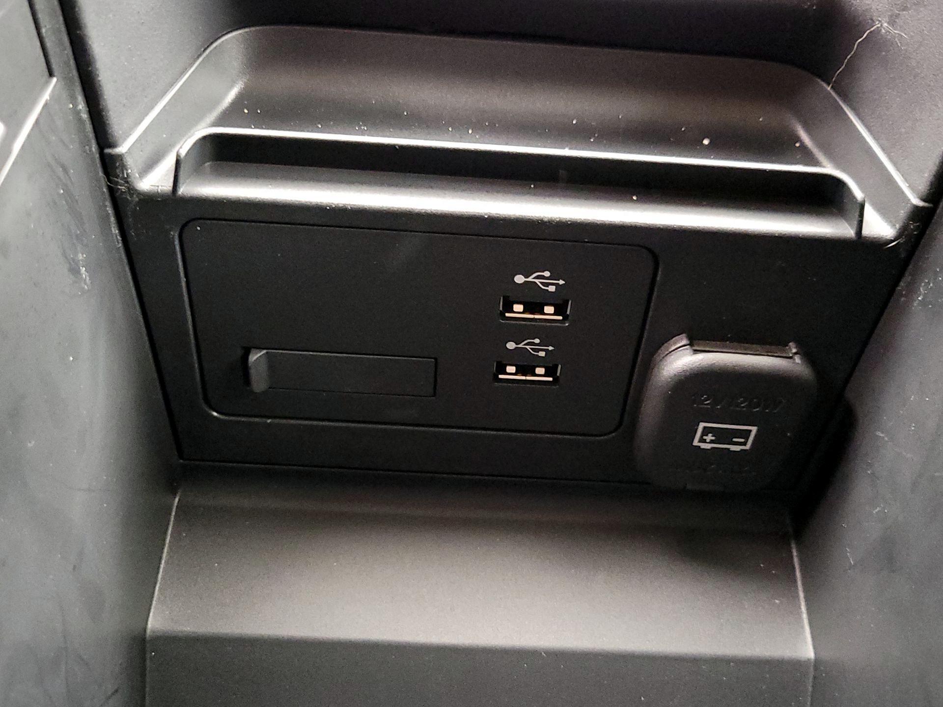 Thumbnail: 2022 Mazda CX-30 - 18