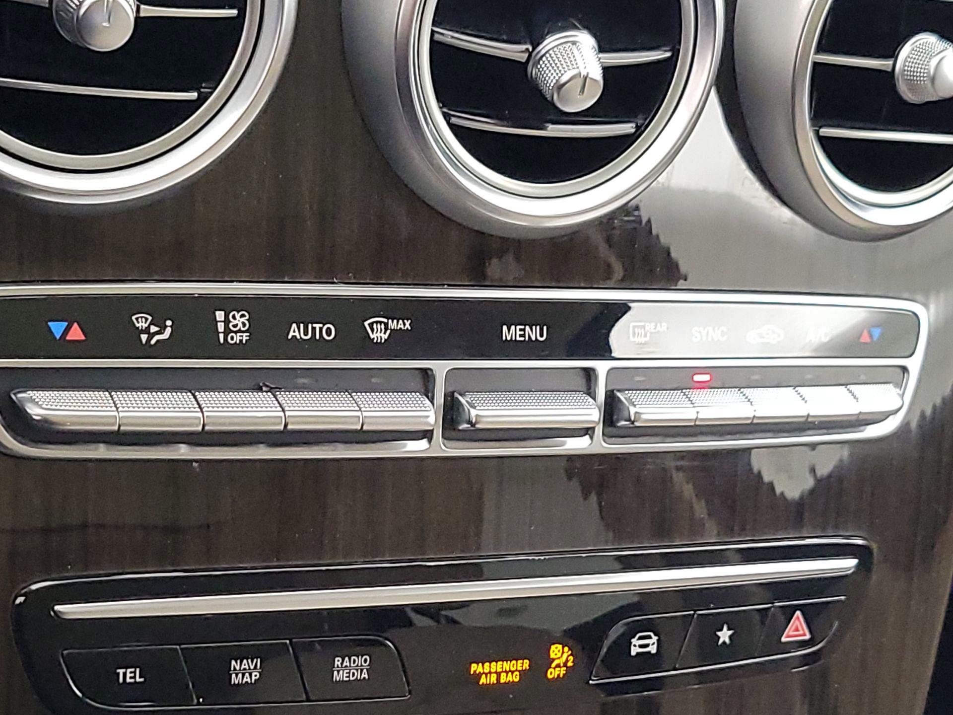 Thumbnail: 2020 Mercedes-Benz GLC - 16