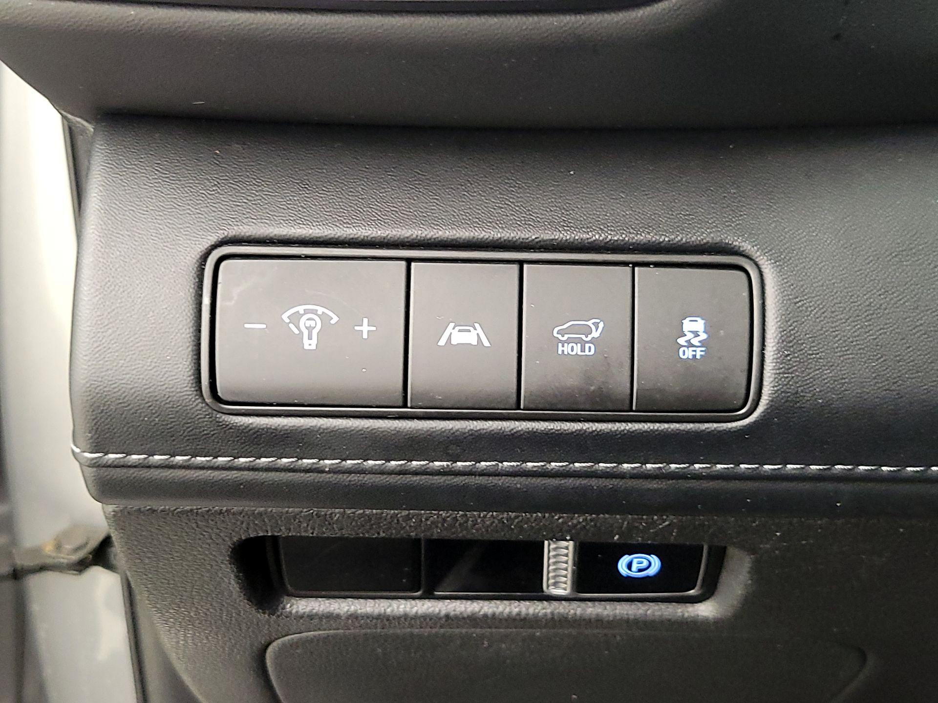 Thumbnail: 2021 Hyundai Santa Fe - 13